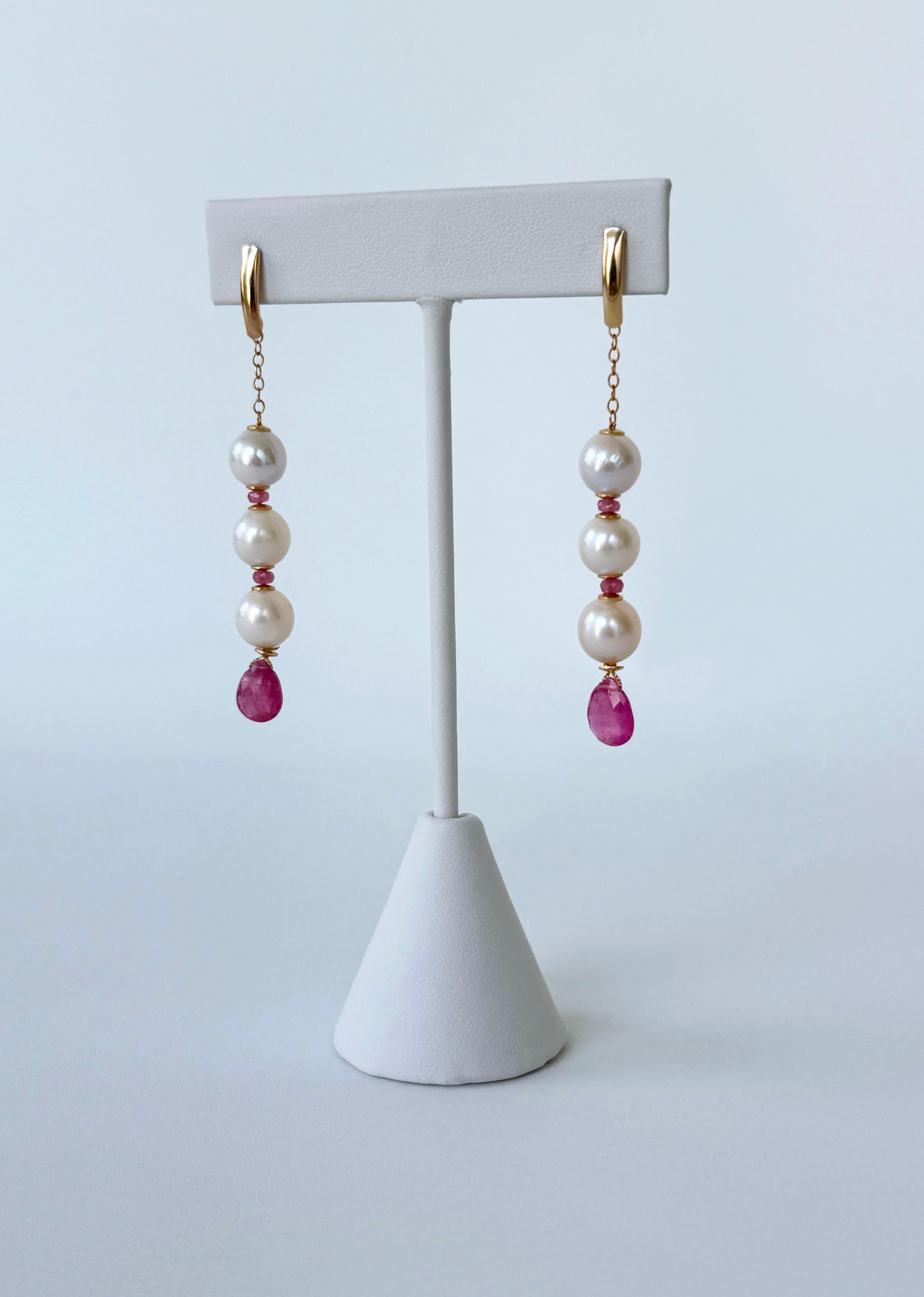 Perlina Marina J. Zaffiro rosa, perla e orecchini pendenti in oro giallo massiccio 14k in vendita