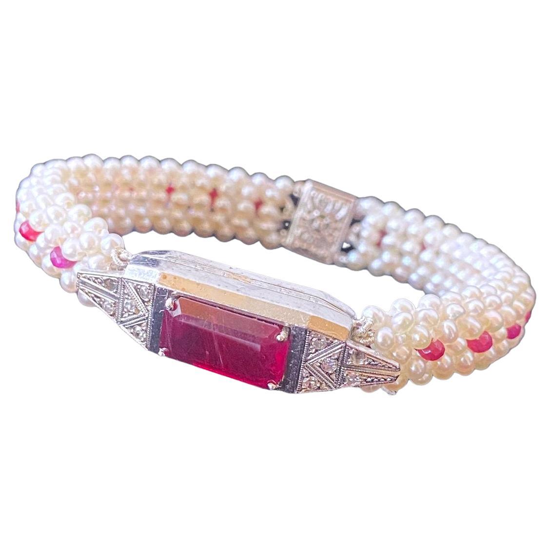 Marina J. Bracelet en rubis, diamants et perles avec or blanc 14 carats ancien