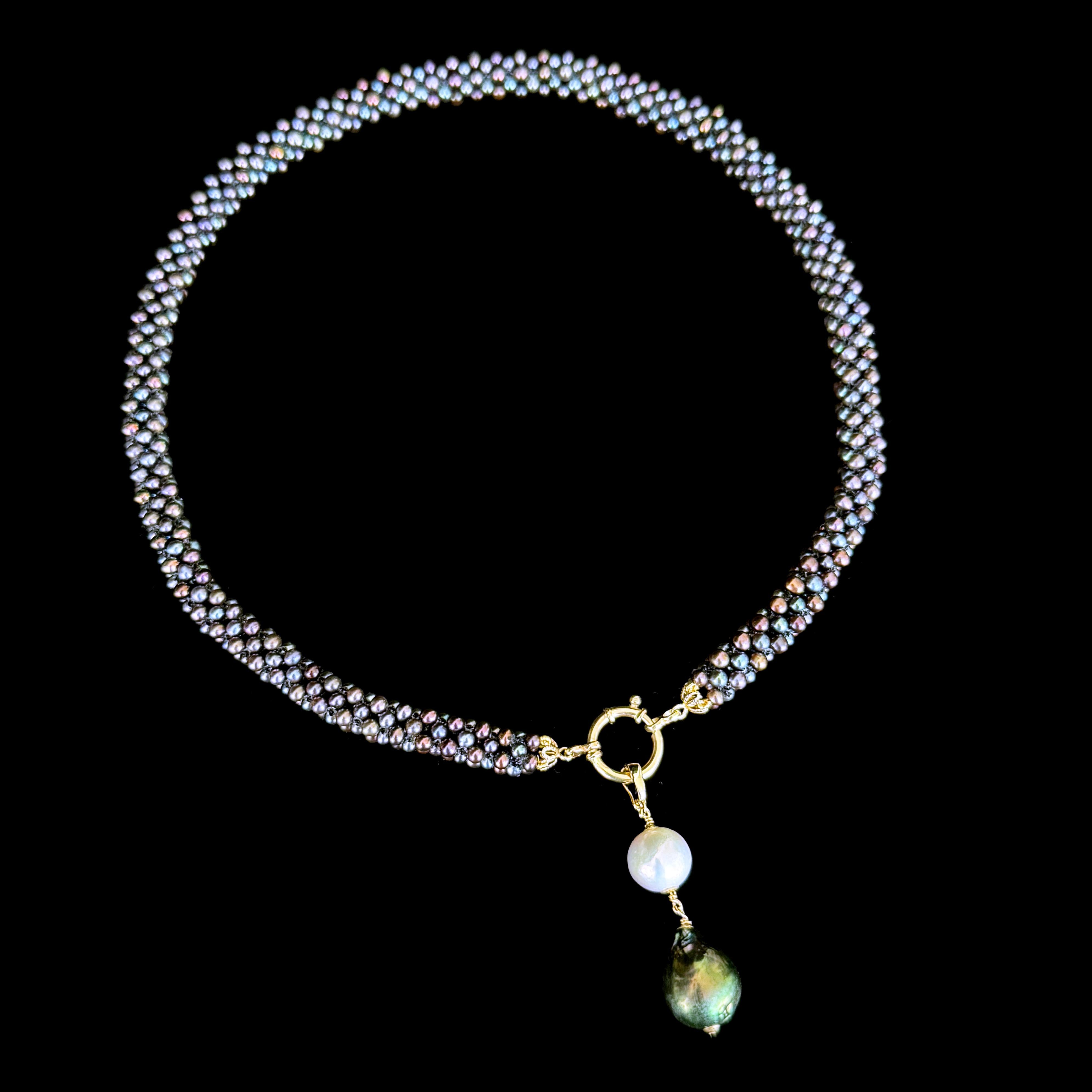 Donna Marina J. Collana in corda di perle nere solide 14k con goccia di perle barocche rimovibile in vendita