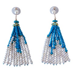 Boucles d'oreilles à pompon en turquoise, perles et or jaune 14k massif de Marina J.