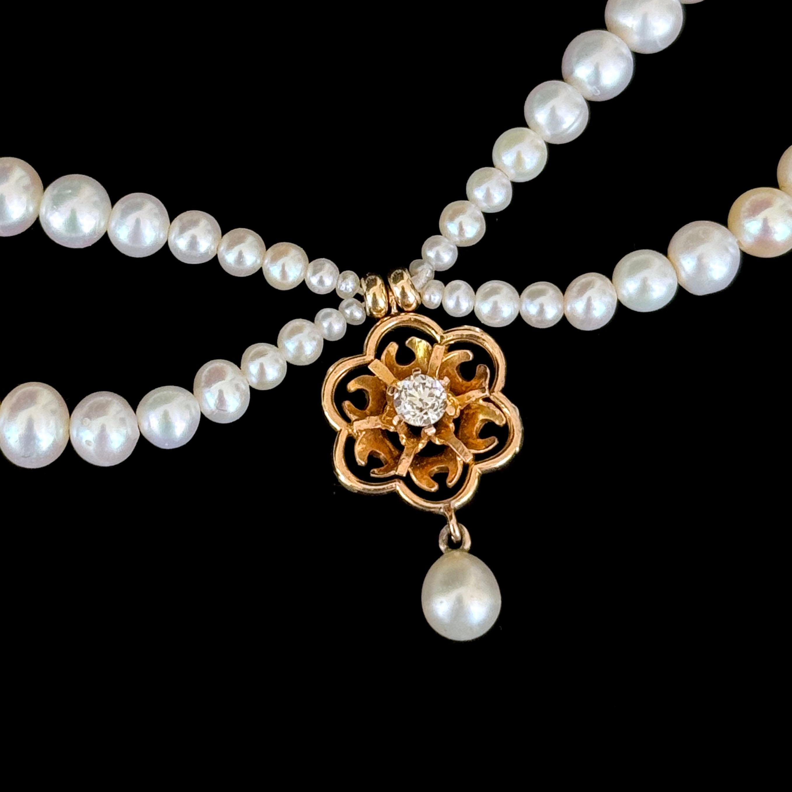 Perlina Marina J. Collana regolabile con diamanti incrostati di perle d'epoca in oro 10k in vendita