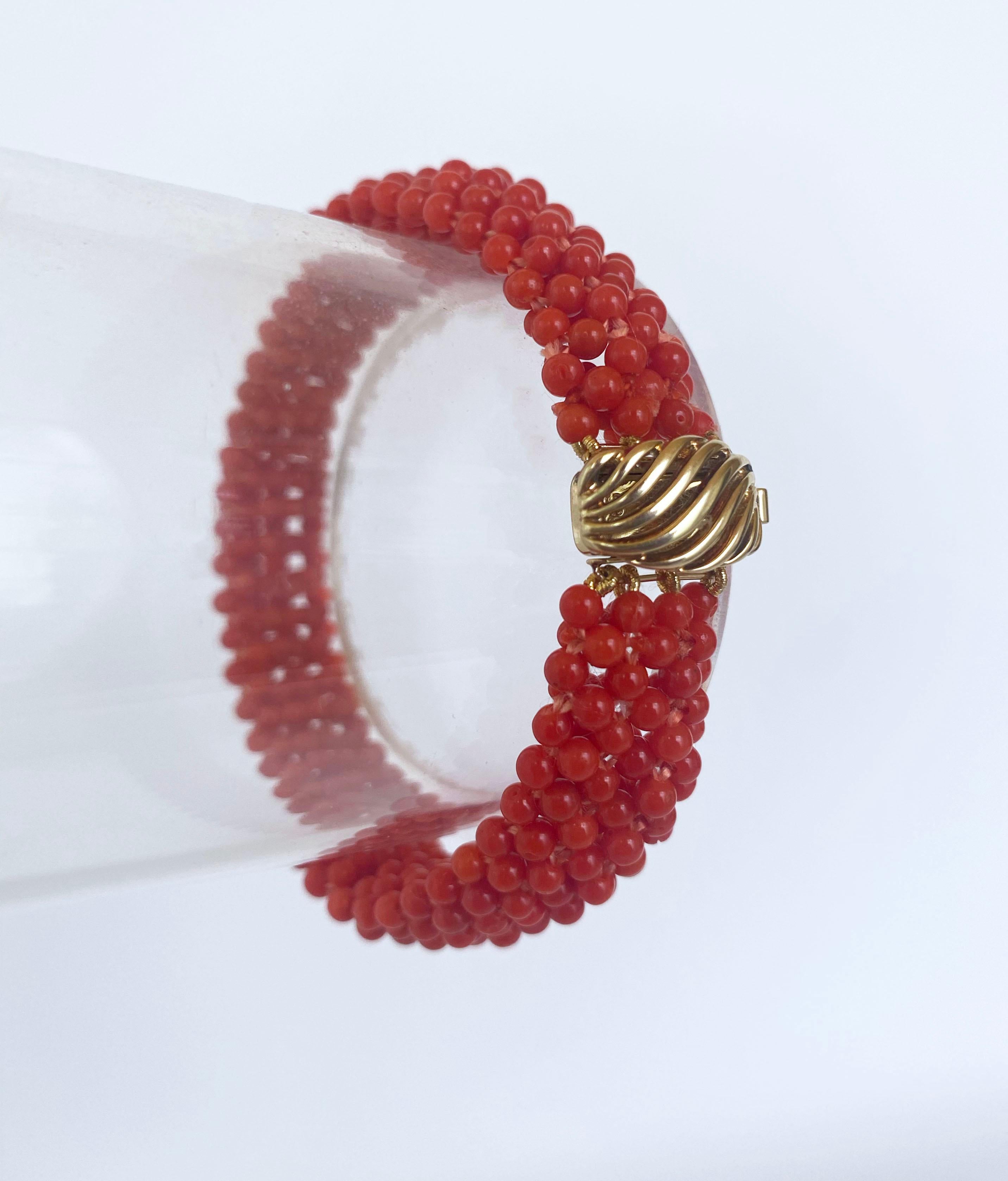coral braclet