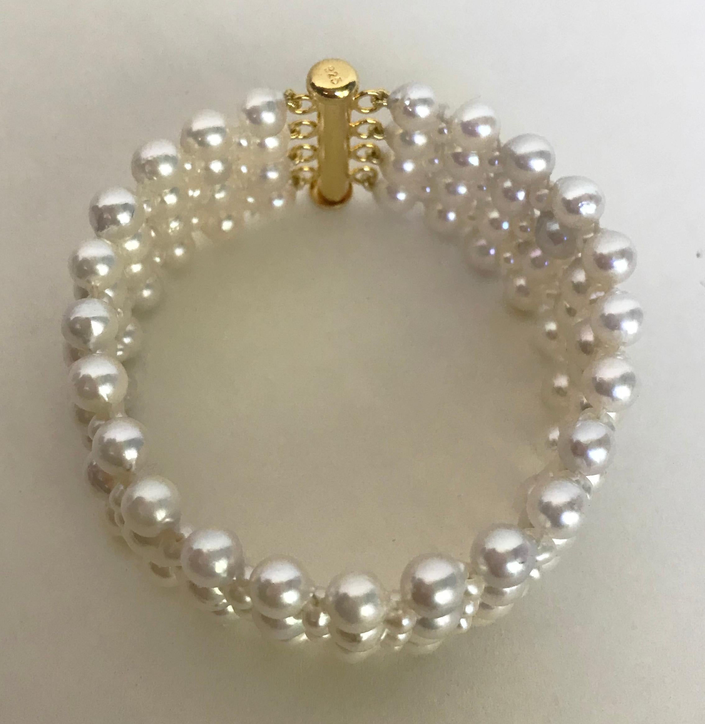 Bead Marina J. Woven Pearl Bracelet with 14 Karat Yellow Gold-Plated Clasp For Sale