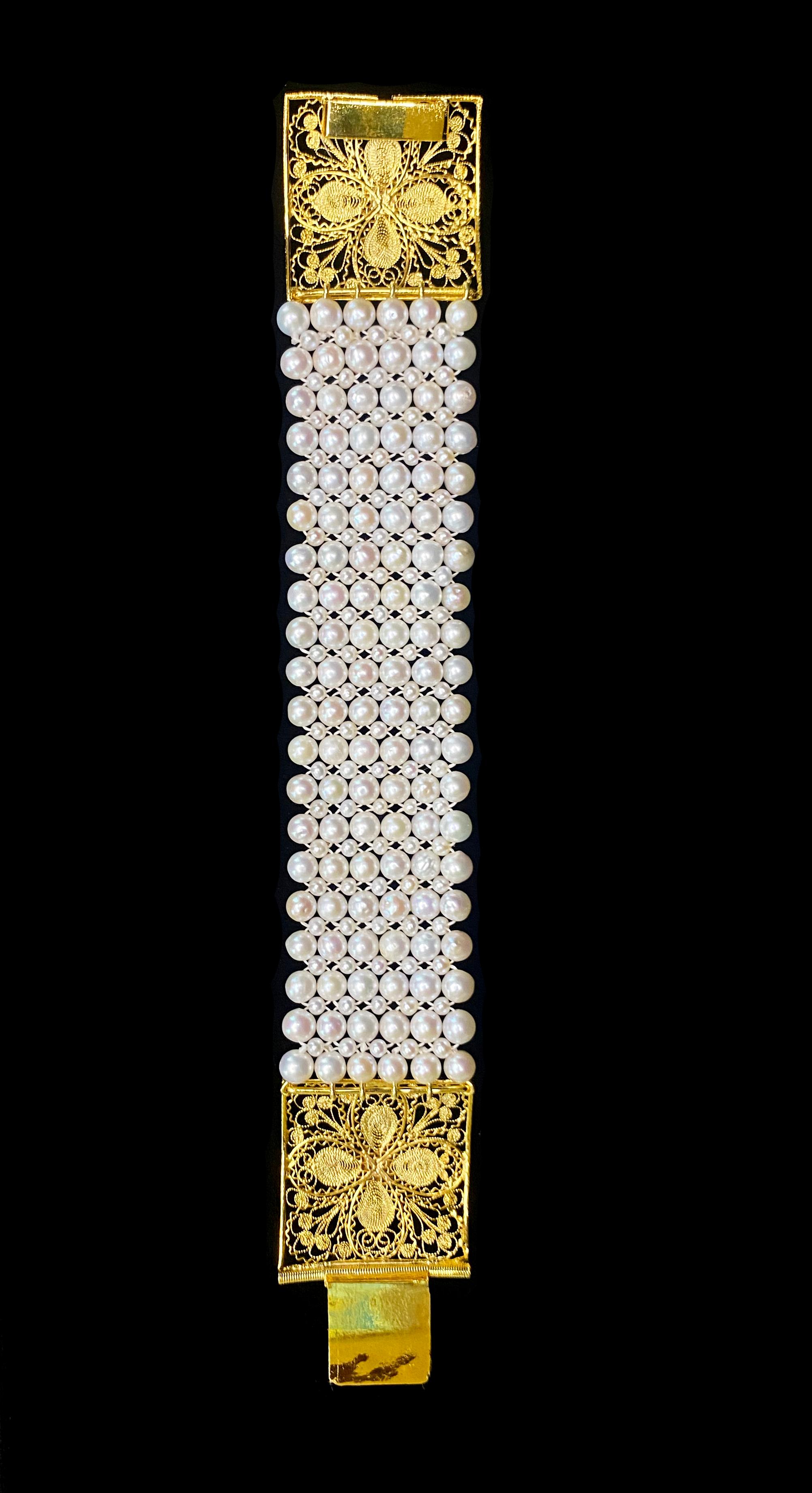 Bead Marina J. Woven Pearl Bracelet with 18k Yellow Gold Plated Floral Clasp 