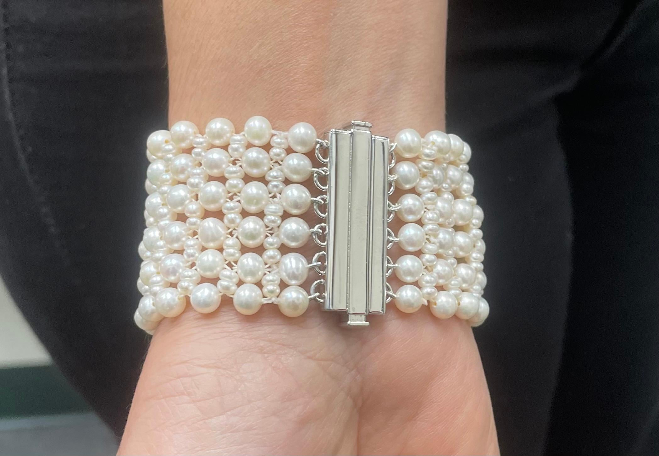Marina J. Woven Pearl Bracelet With Rhodium Plated Clasp in vendita 3