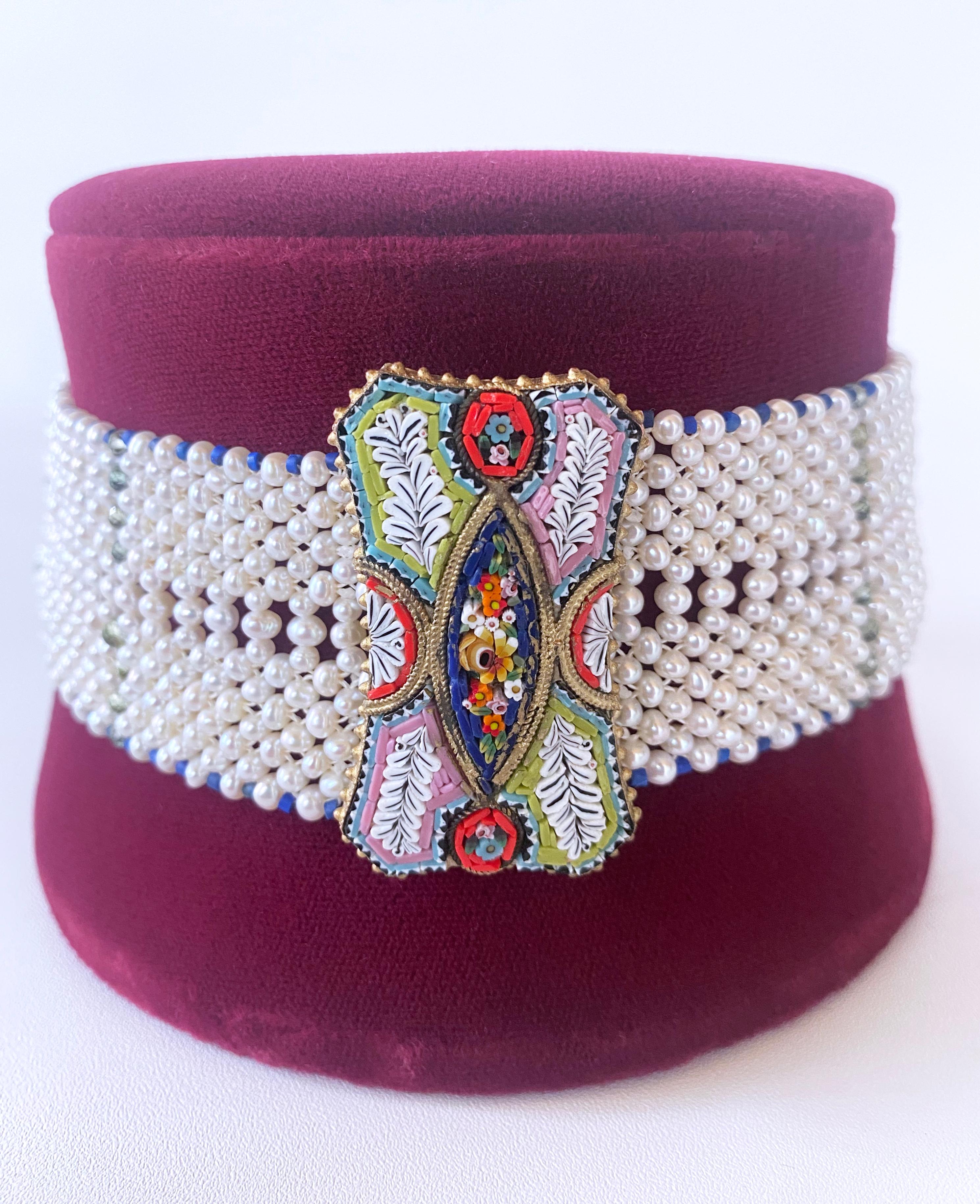 Marina J.  Geflochtene Perlenkette mit Mosaik-Mittelstück im Vintage-Stil und  Lapis-Perlen im Angebot 6