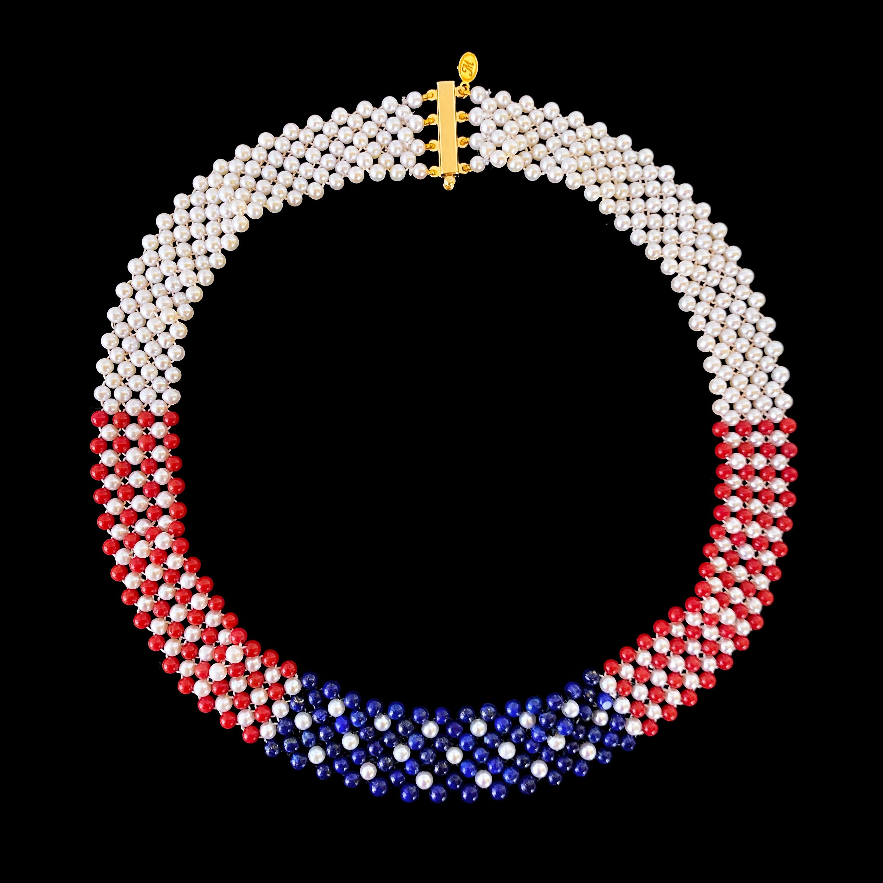 Marina J. Collier de perles, corail et lapis tressés avec drapeau américain en or 14K en vente 3