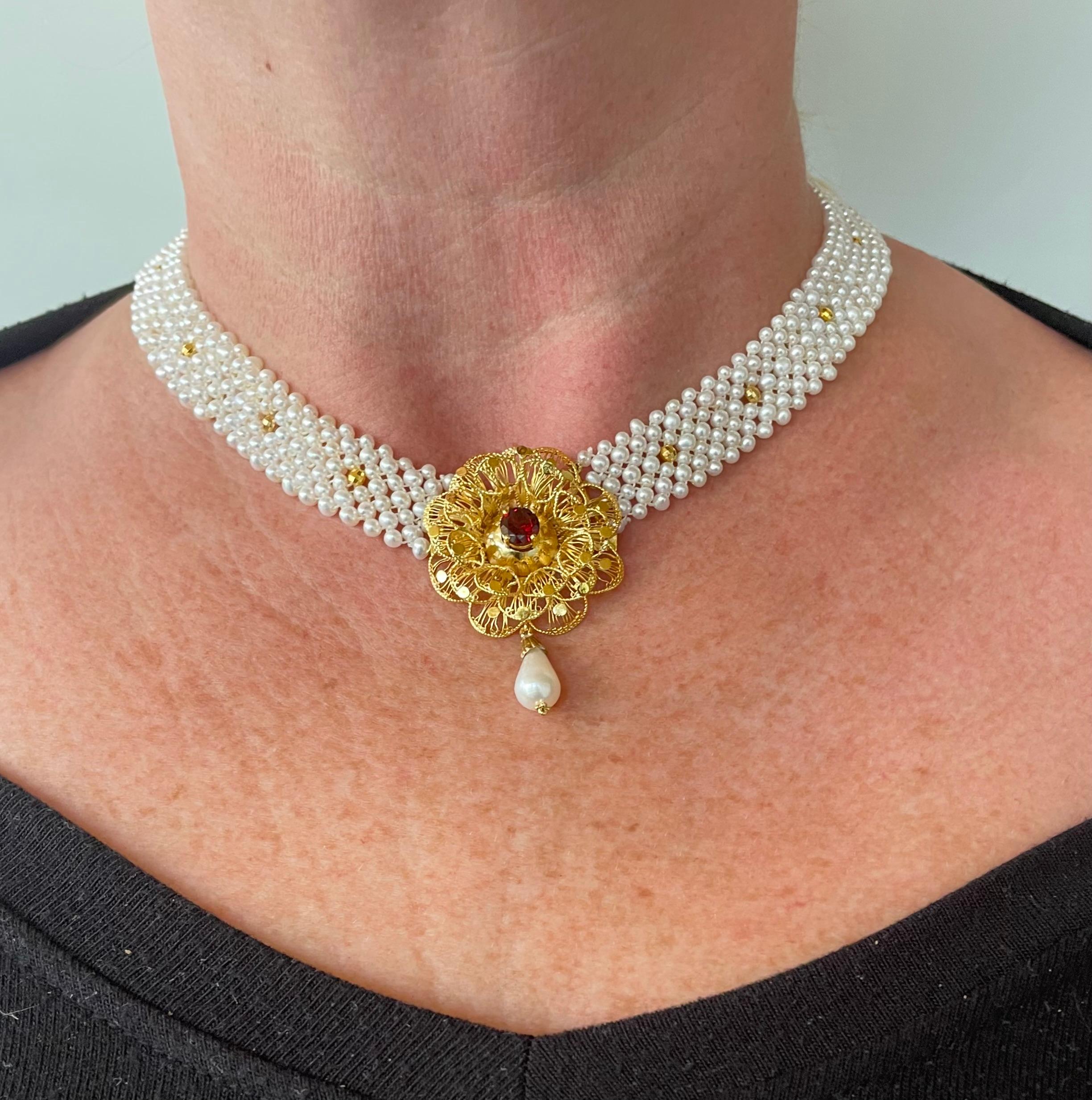Marina J woven Pearl necklace with gold-plated Silver vintage brooch with Garnet In New Condition For Sale In Los Angeles, CA