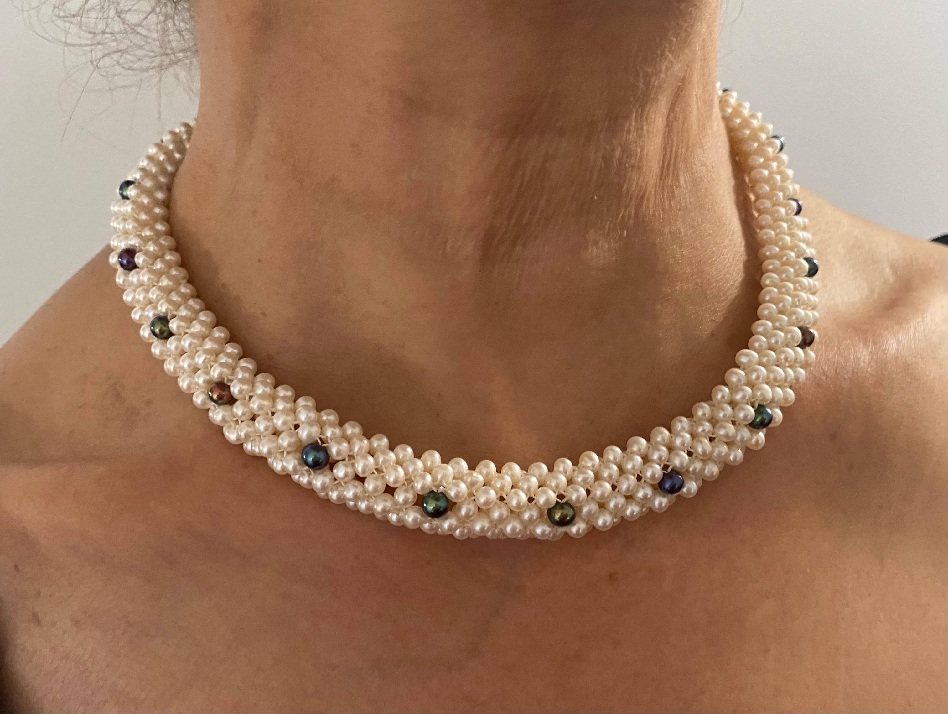Marina J. Collier en perles tissées avec accents de perles noires et or jaune 14k en vente 1