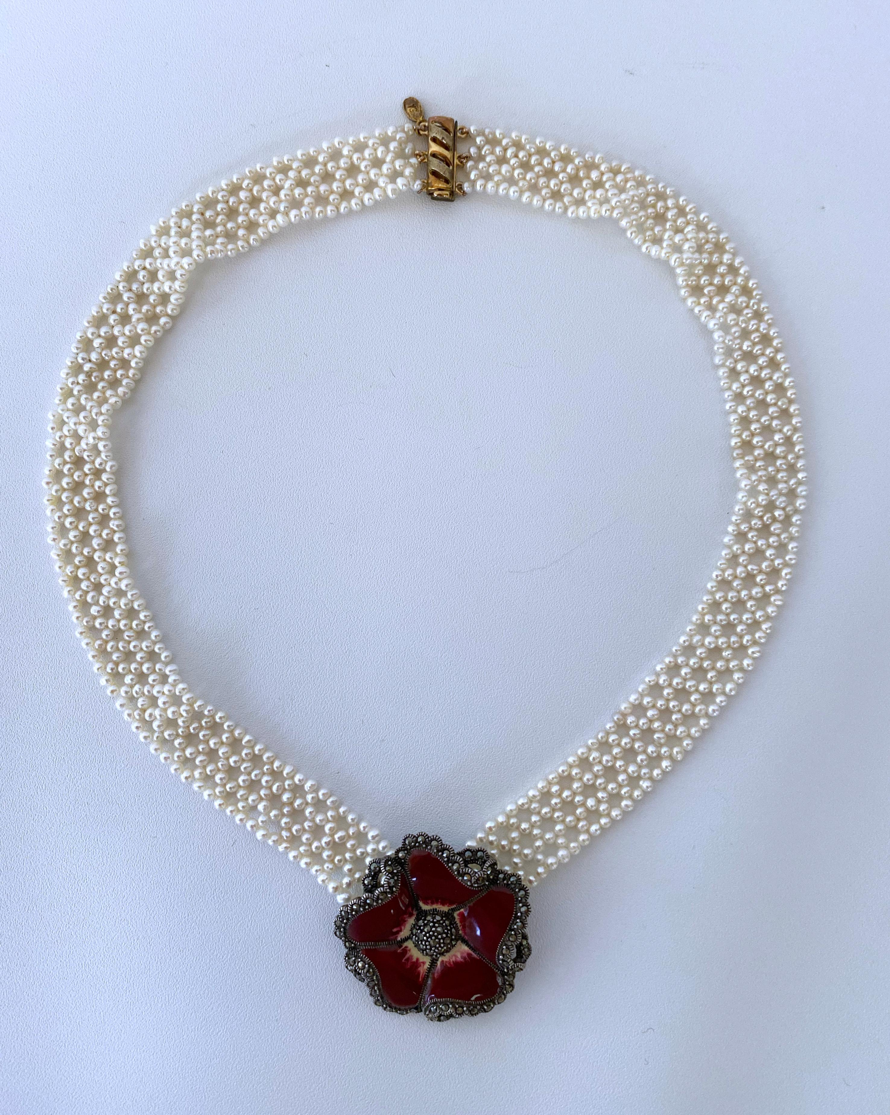 Marina J Woven 'V' Shaped Pearl Necklace with Vintage Brooch 7