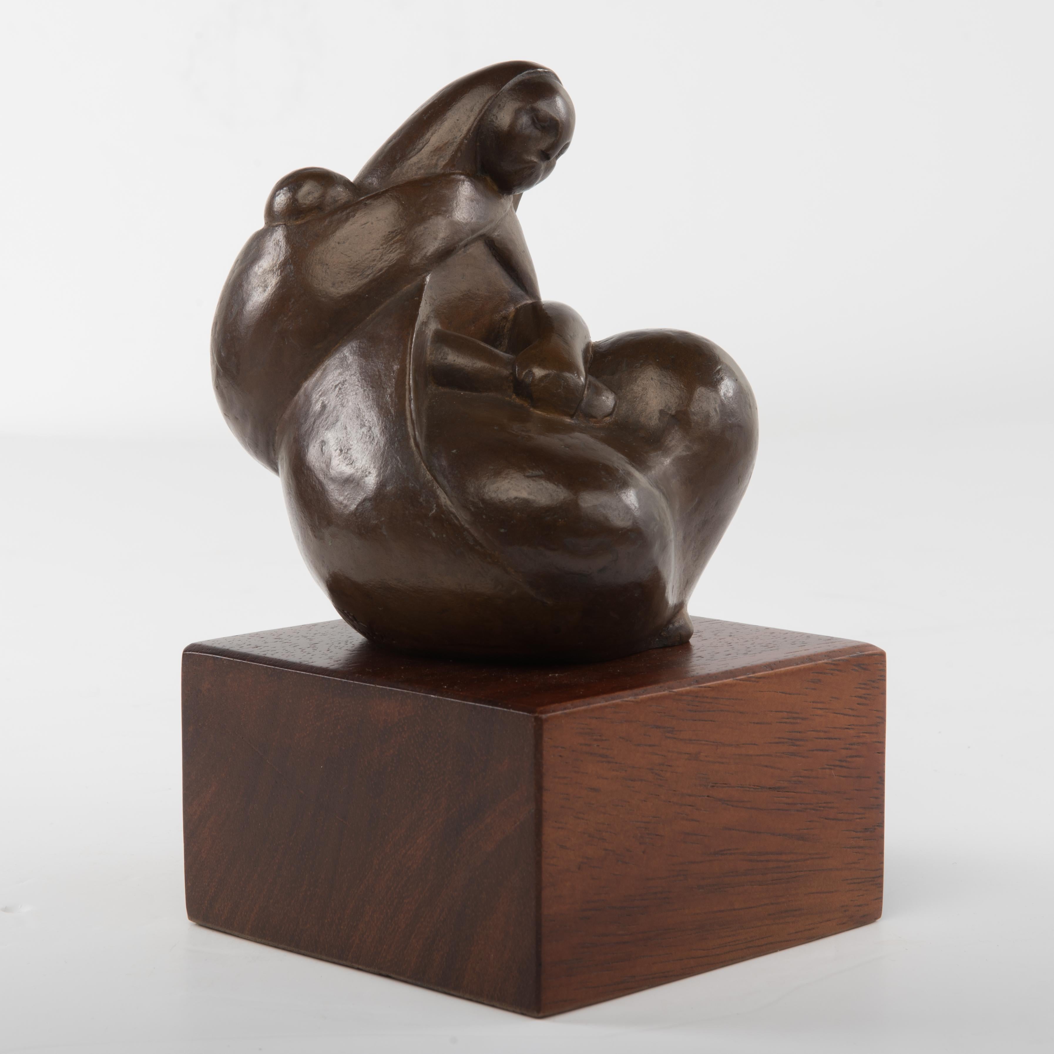 Late 20th Century Marina Núñez Del Prado Bronze Sculpture Mother and Child 8.1