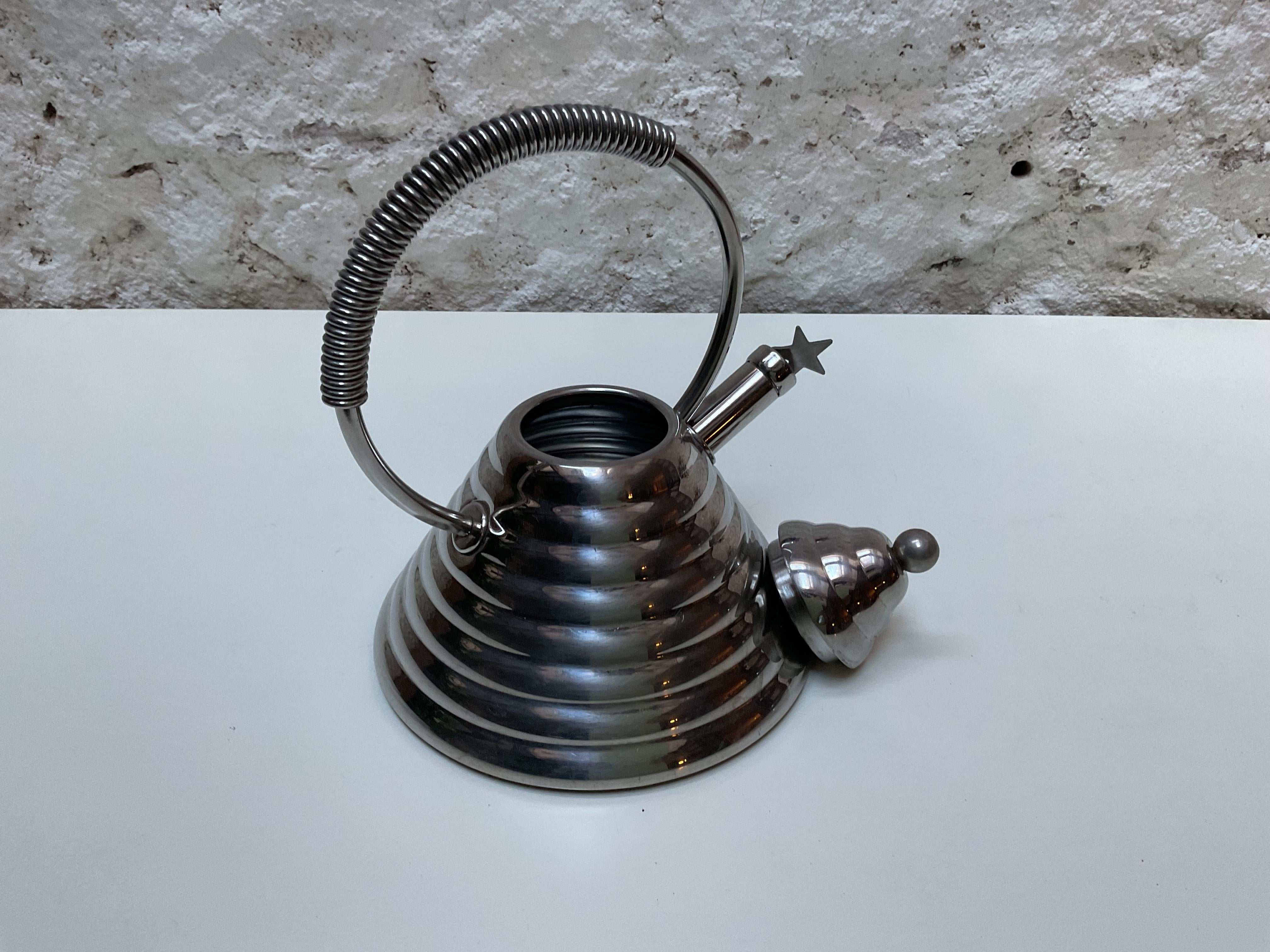 Marina Sgarbi Wasserkocher für Stella Collection'S, Italien, 1980er Jahre im Angebot 1