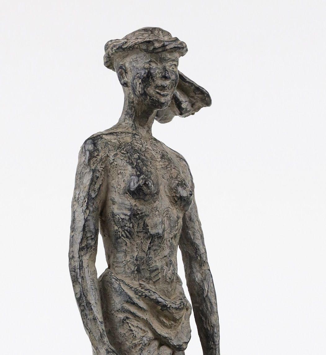 All the time in the world de Marine de Soos - Sculpture en bronze, mère et fils en vente 1