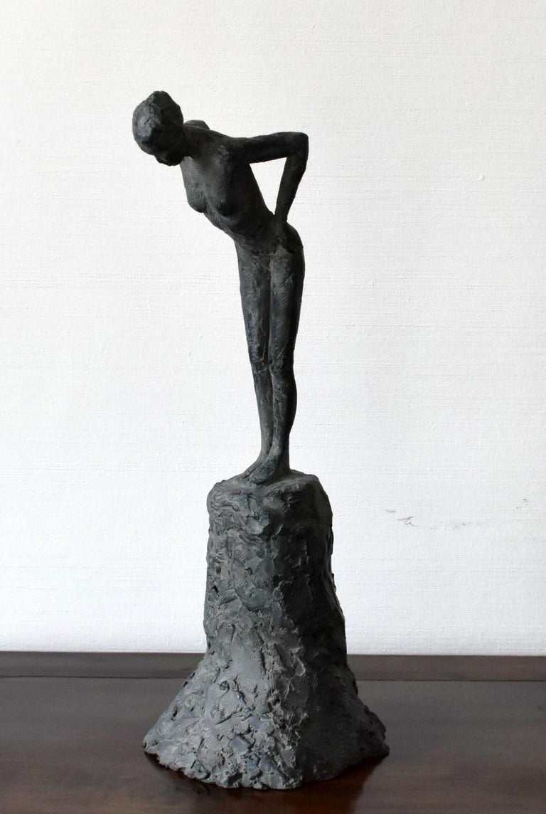 Attitude III by Marine de Soos - Female Nude Bronze Sculpture, contemporary For Sale 2