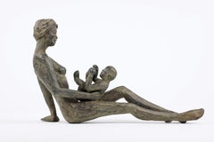 Balbuceo de Marine de Soos - Escultura desnuda de bronce, madre e hijo, figurativa