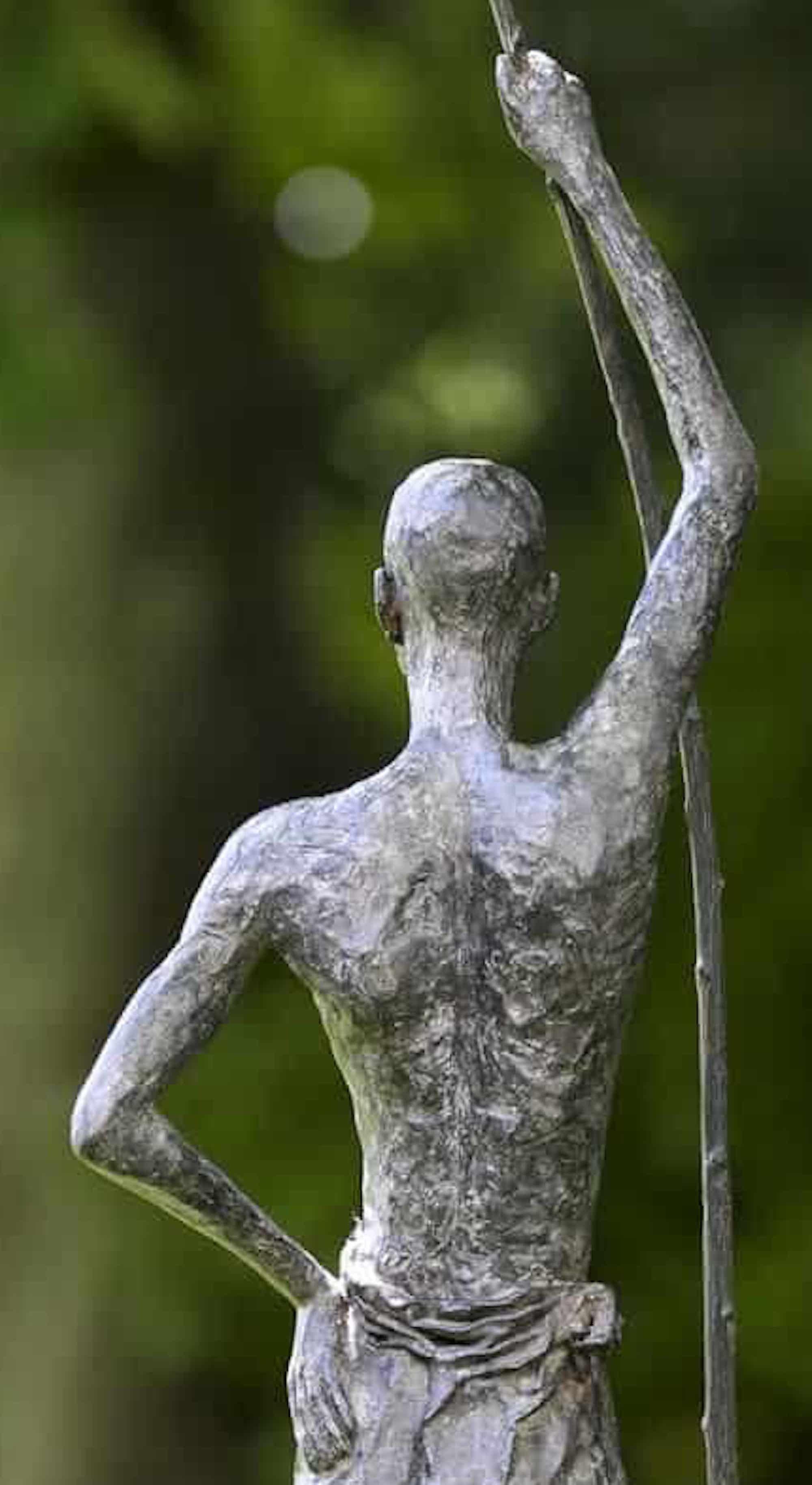 Between Sky and Earth by Marine de Soos - Bronze sculpture, figure, spiritual For Sale 4