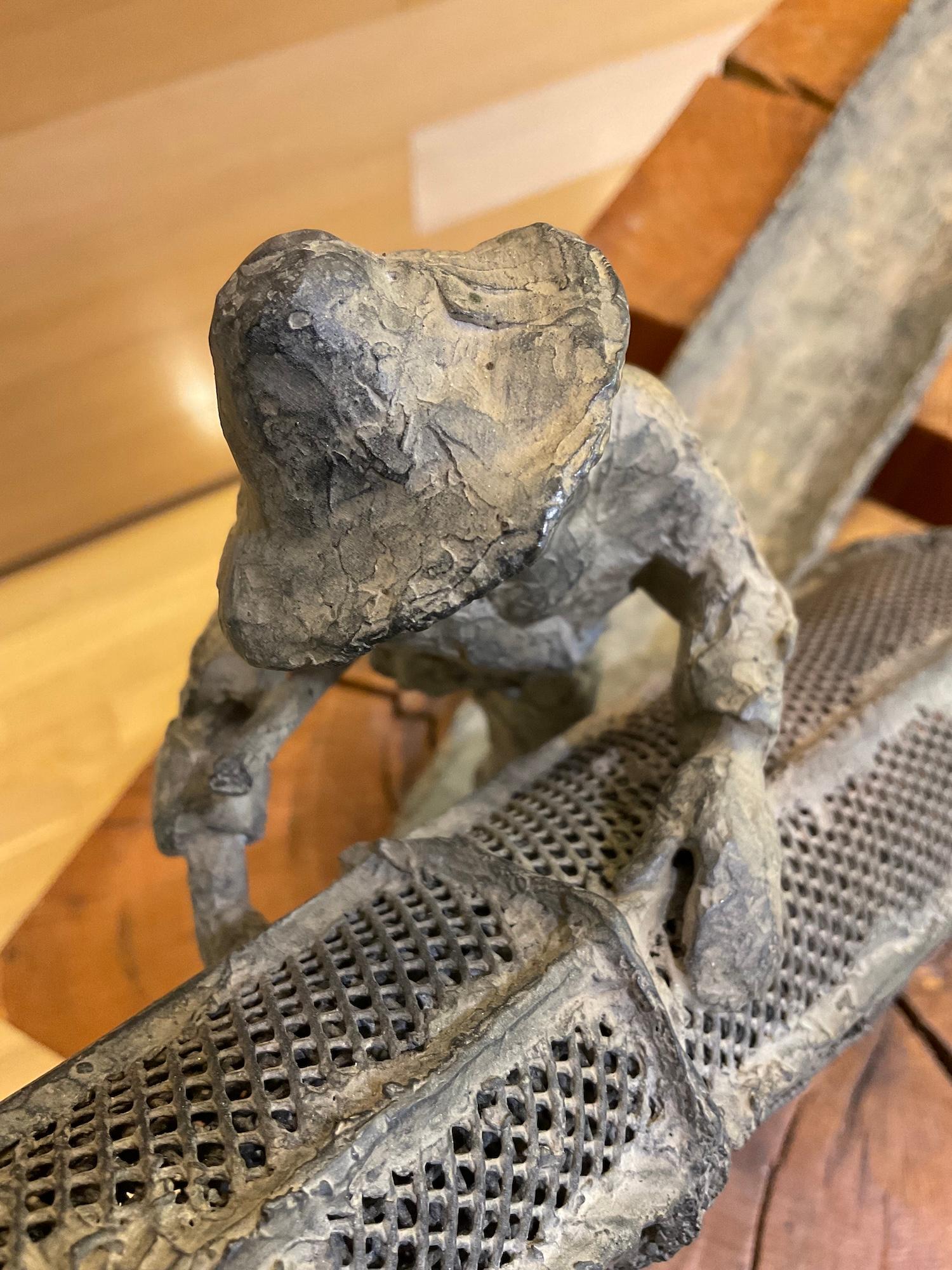 Burman Fisherman III by Marine de Soos - Bronze sculpture, figurative, man im Angebot 6