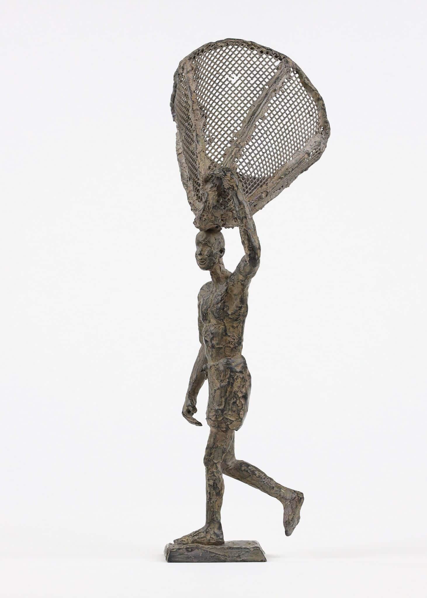 Départ pour la pêche par Marine de Soos - Sculpture en bronze, figure humaine, homme en vente 2