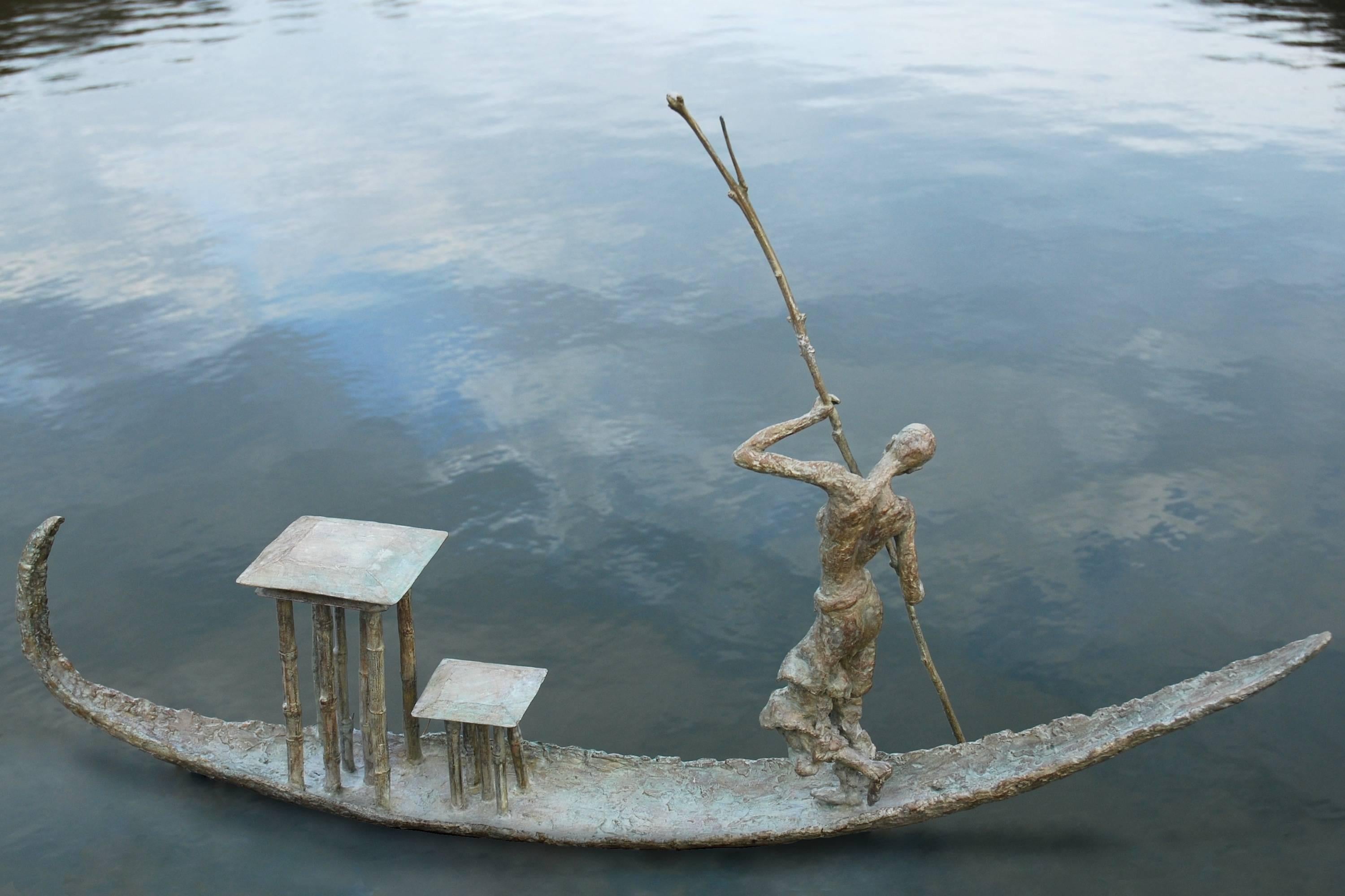D'une Rive à l'Autre by Marine de Soos - Bronze sculpture, woman on a canoe For Sale 2