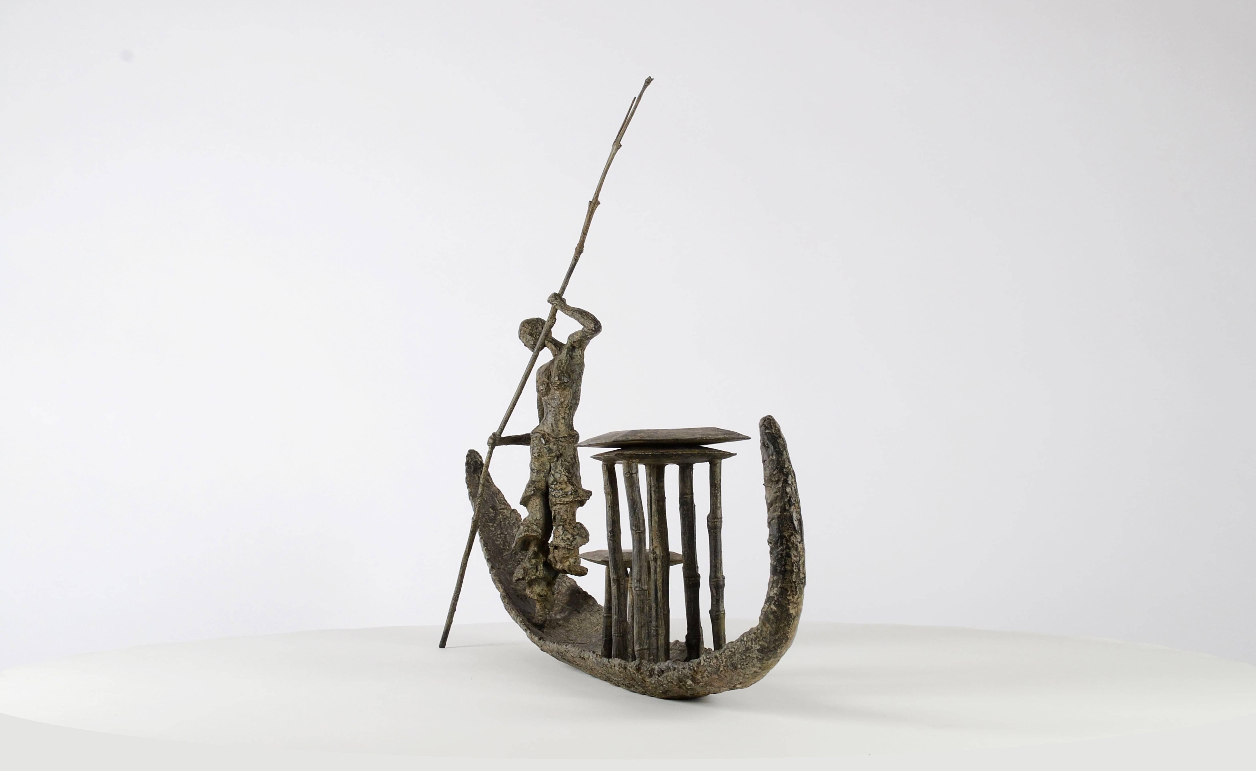 D'une Rive à l'Autre by Marine de Soos - Bronze sculpture, woman on a canoe For Sale 6