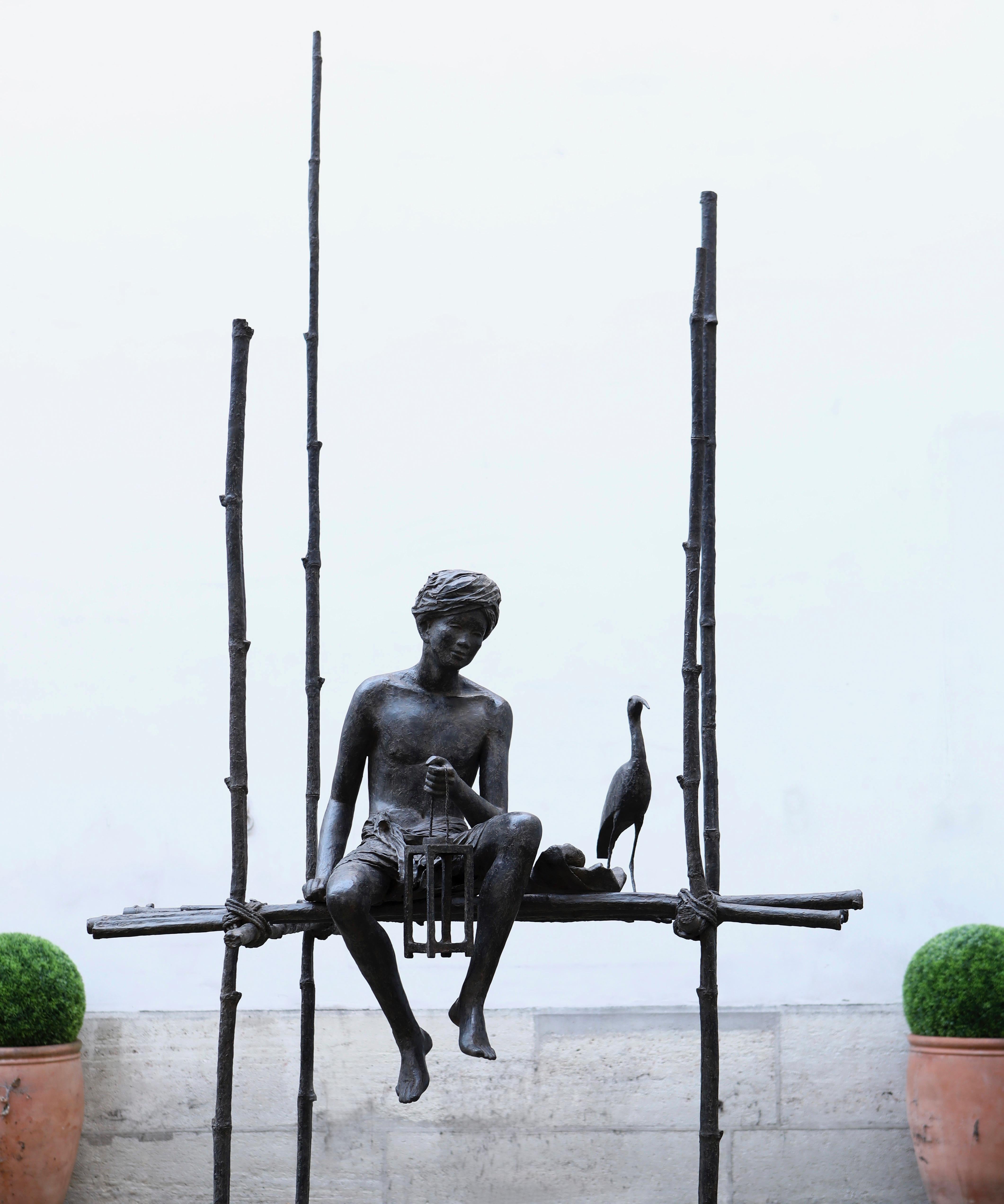 Grand cantique des pilotis, Large outdoor bronze sculpture