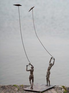 Groupe de 2 Voiles d'enfance II par Marine de Soos - Sculpture en bronze, cerf-volant, vent