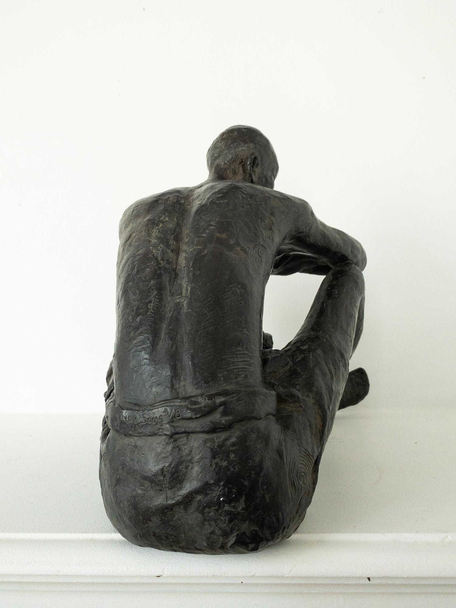 In the shadow of being loved by Marine de Soos - Contemporary bronze sculpture For Sale 5