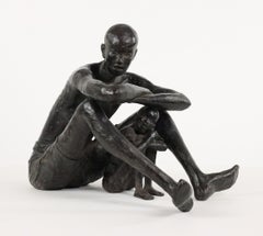 In the shadow of being loved von Marine de Soos - Contemporary bronze sculpture