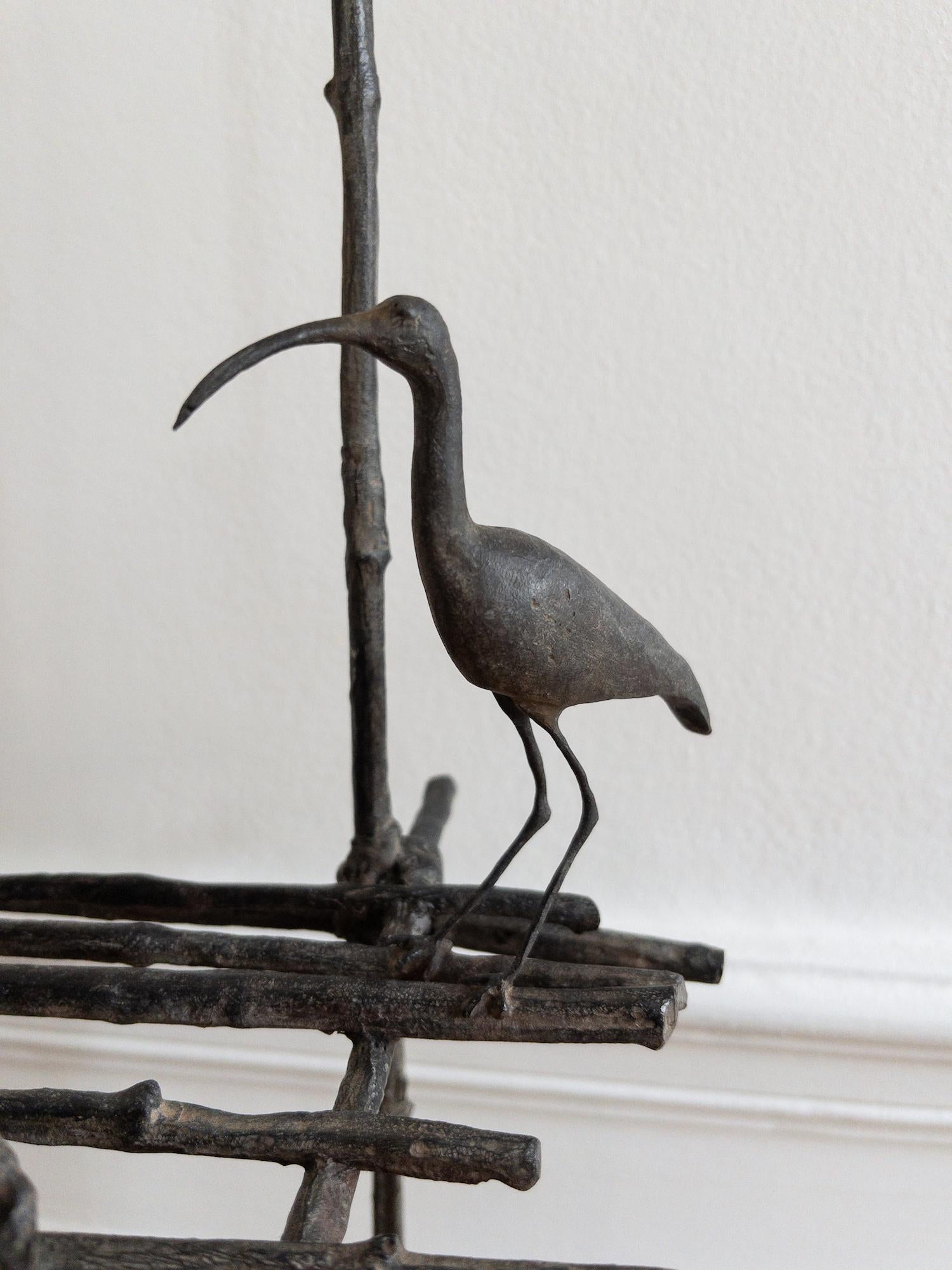 The canticle of the stilts (with ibis) von Marine de Soos - Skulptur aus Bronze im Angebot 8