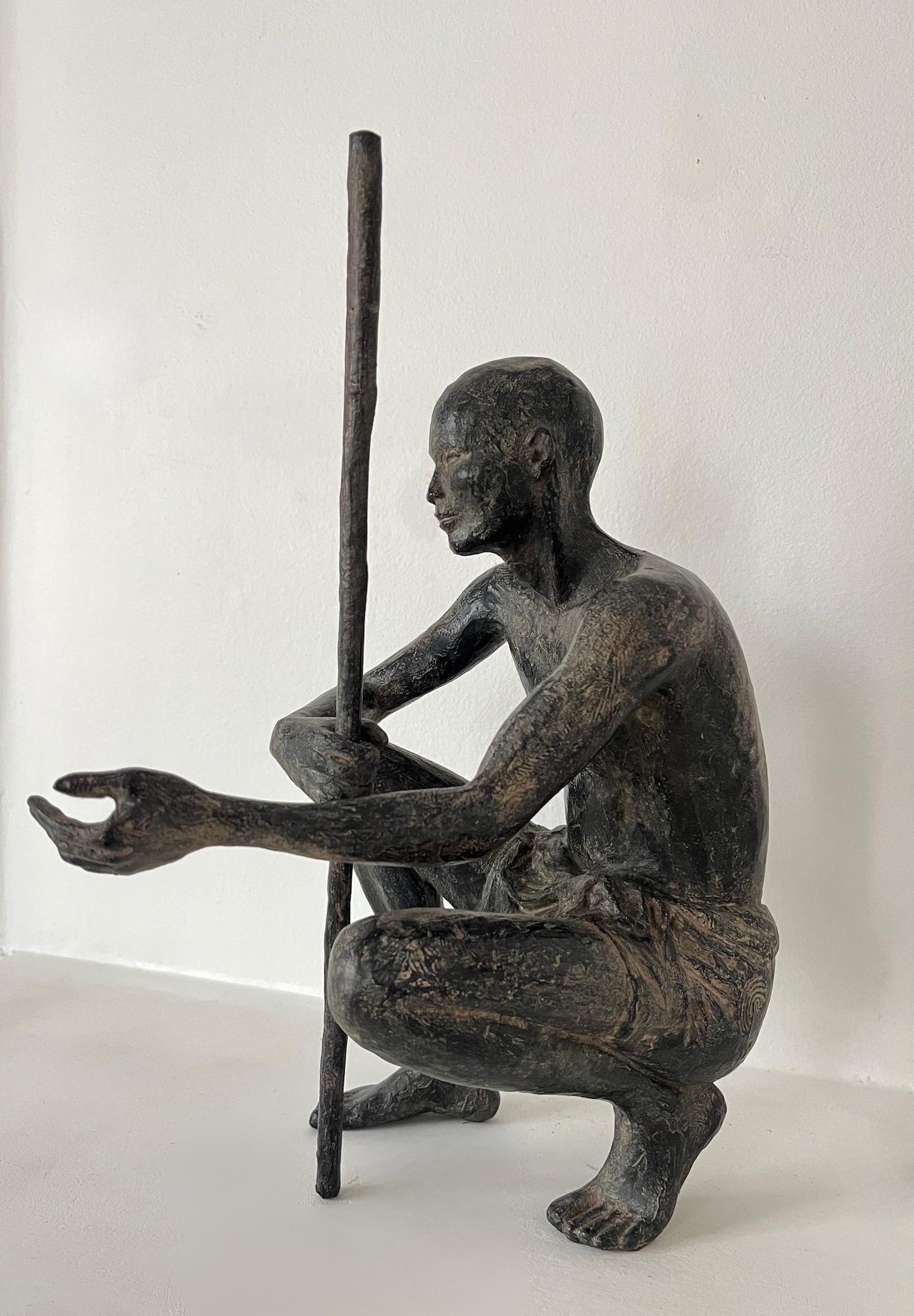 Palabres (Small) by Marine de Soos - Bronze sculpture, figurative, man For Sale 4