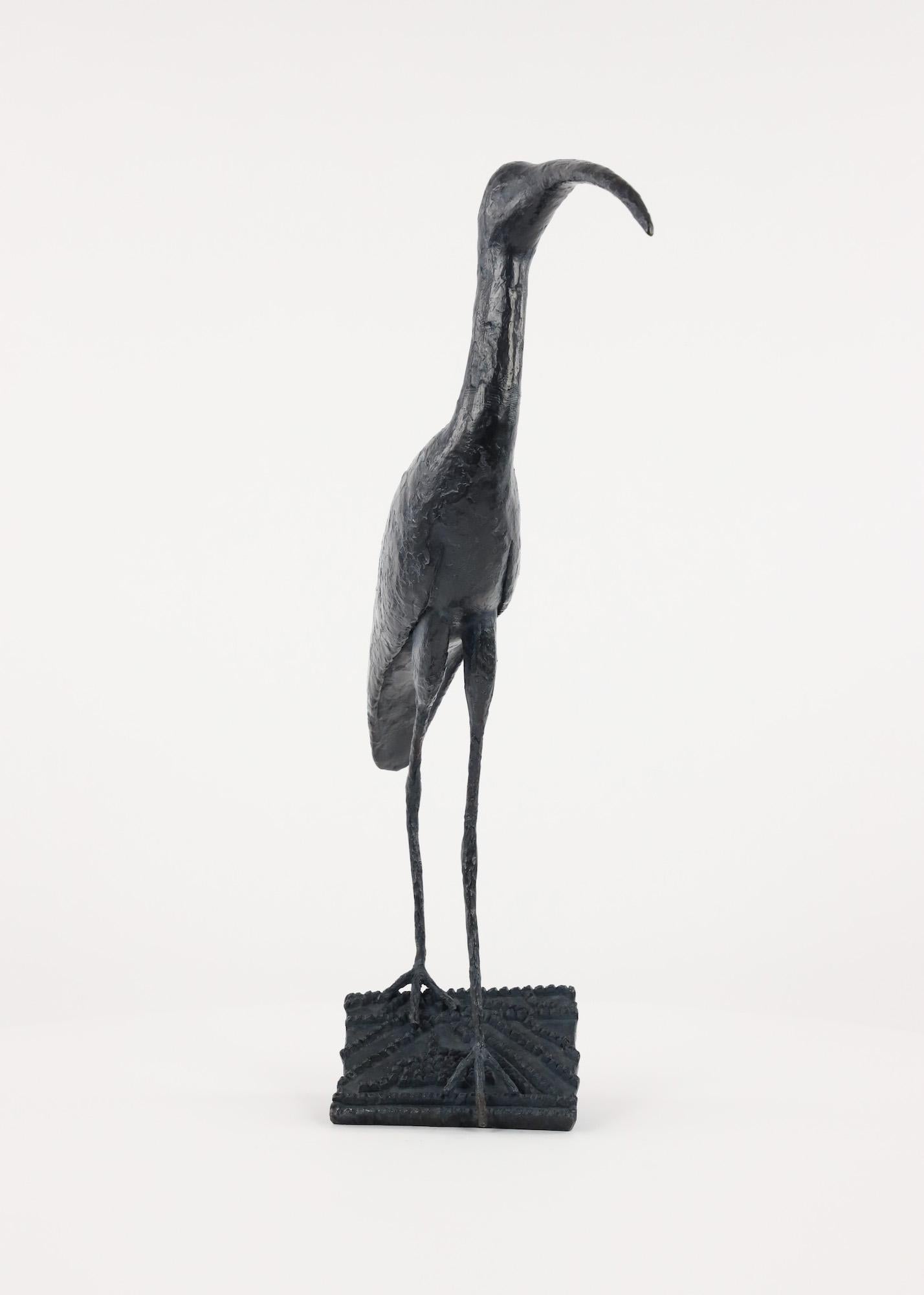 Sacred Ibis by Marine de Soos - Bronze animal sculpture of an bird, figurative  For Sale 4