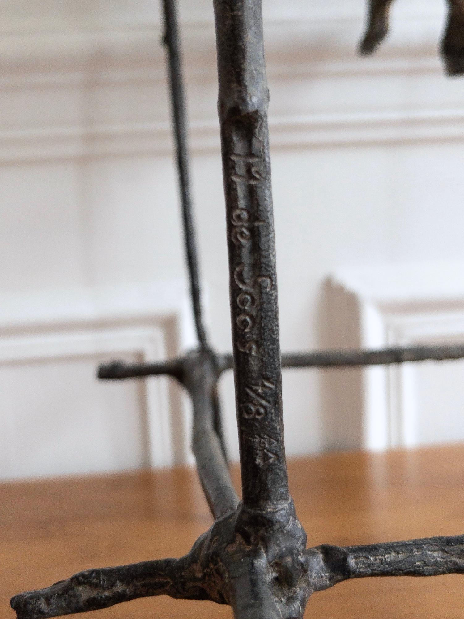 Il cantico dei trampoli (con ibis) di Marine de Soos - Scultura in bronzo in vendita 11