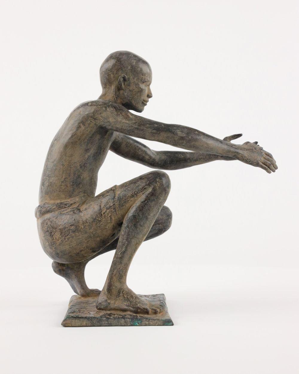 The Welcome by Marine de Soos - Bronze sculpture, human figure, figurative, man en vente 2