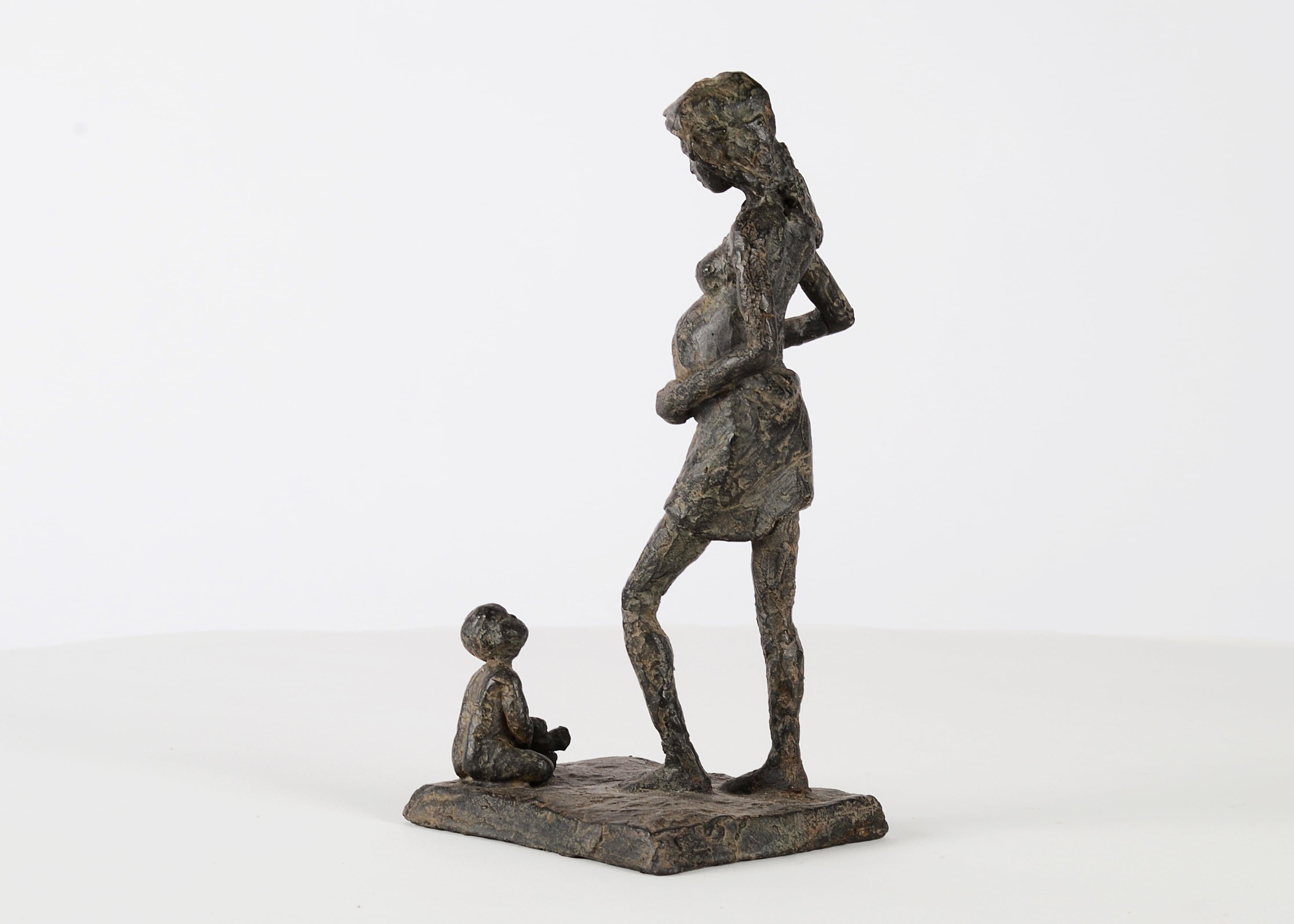 Woman with a Lantern by Marine de Soos - Mother and child bronze sculpture For Sale 2