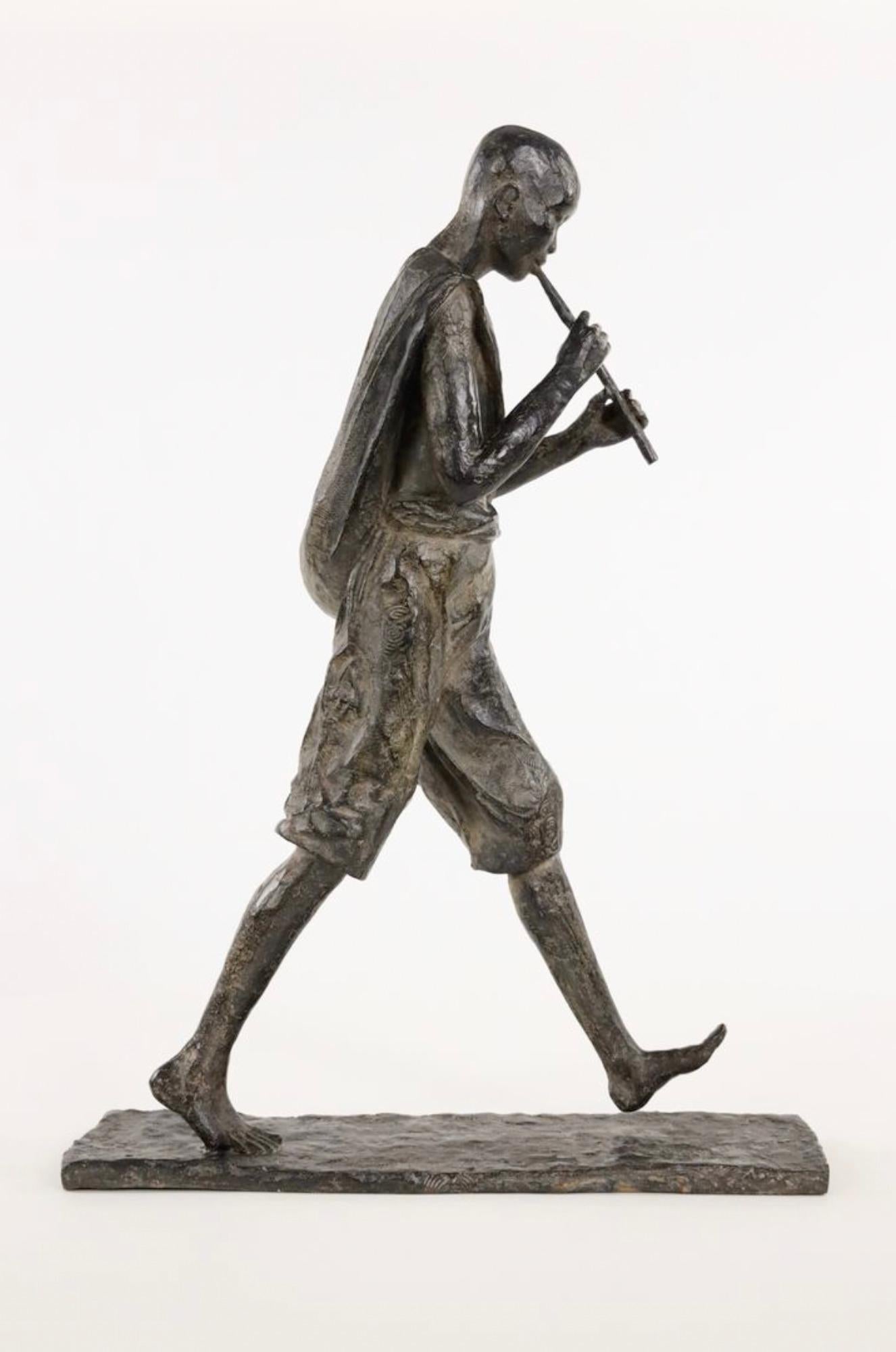 Joven Flautista de Marine de Soos - Escultura de bronce, figurativa, humana, niño en venta 5