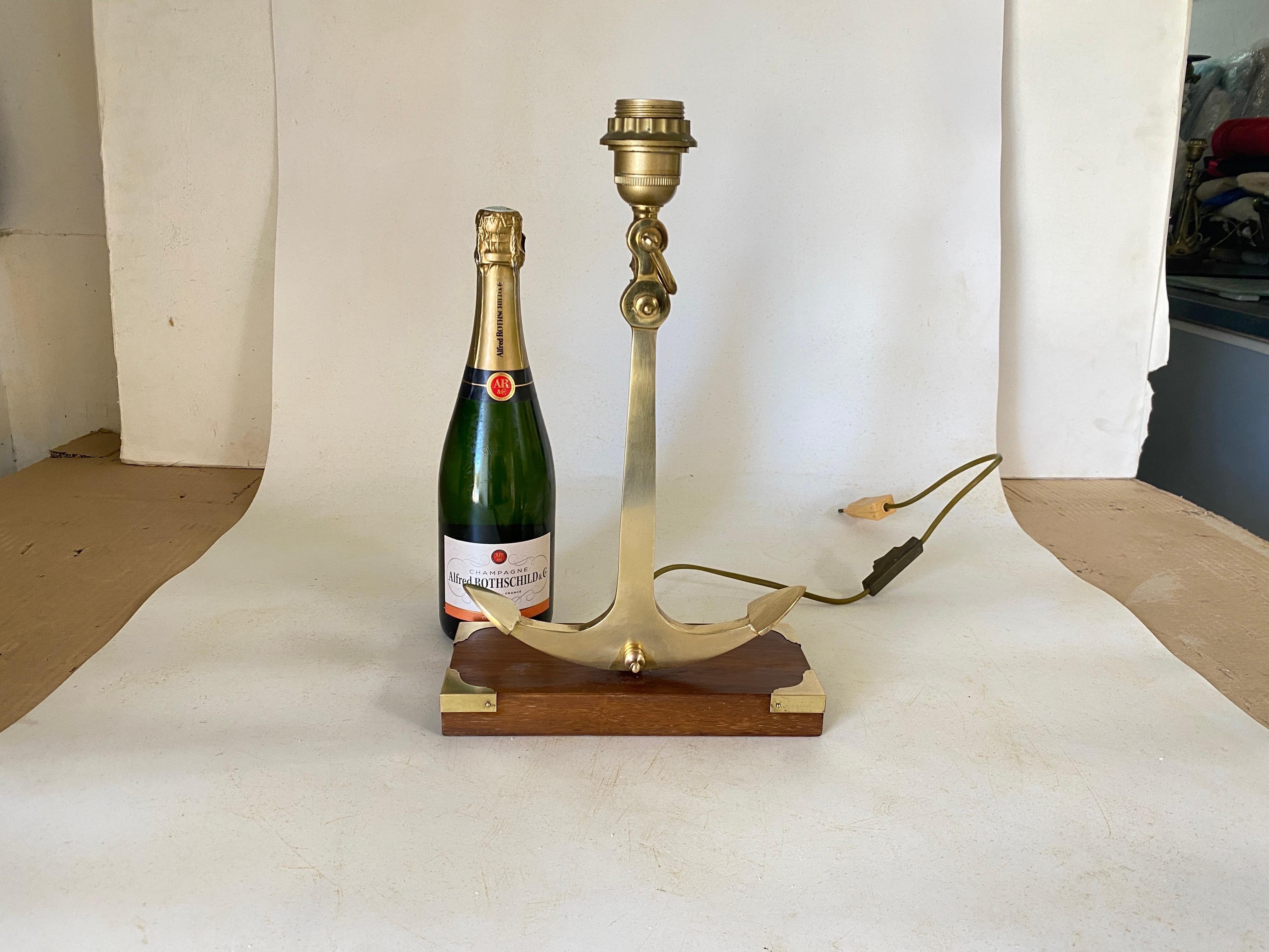 Marine Table lamp with an anchor in Gold-Colored Brass, circa 1960 France For Sale 9