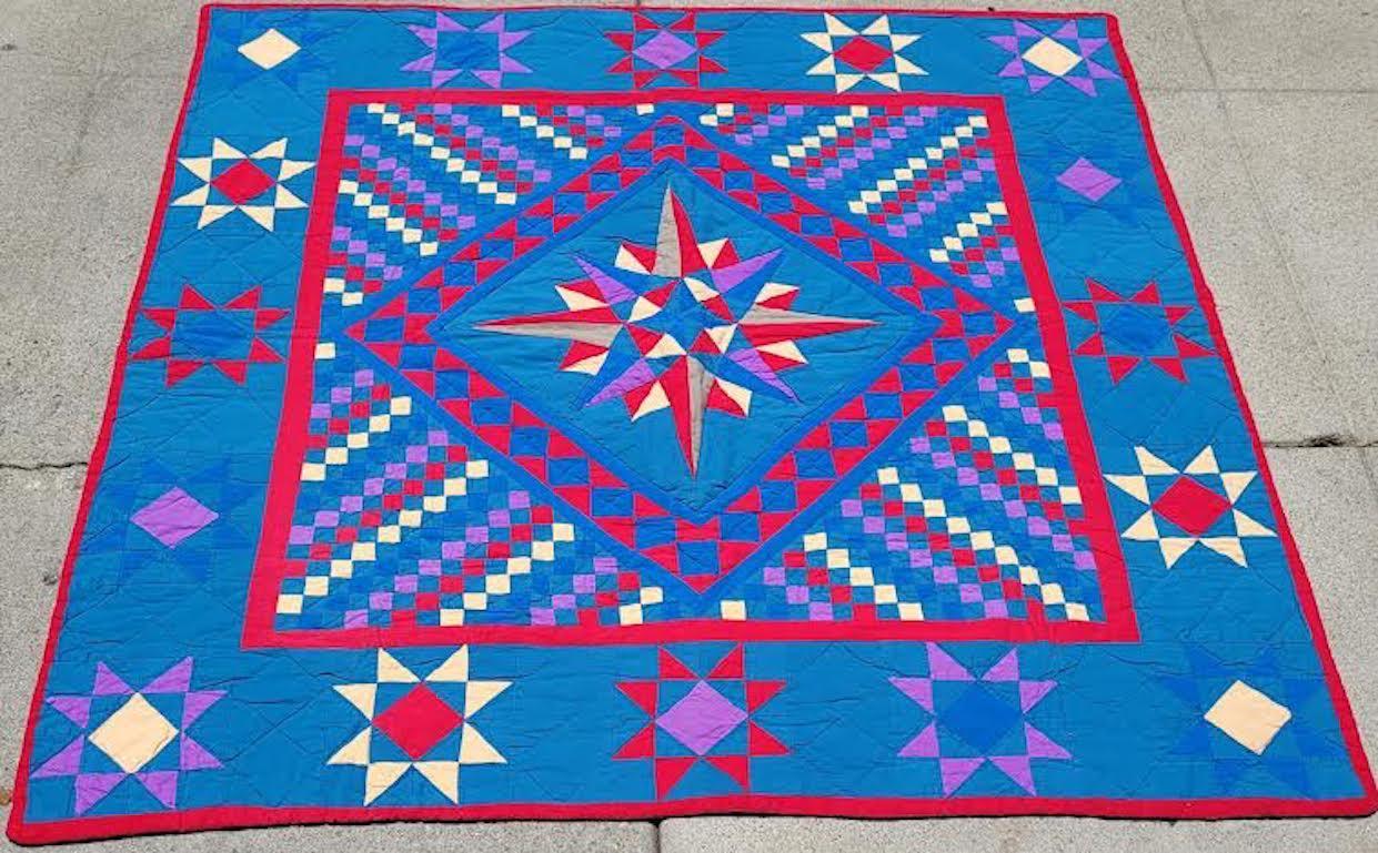 Mariners Compass Crib Quilt. (Circa 1938) This Quilt is Very Finely Executed w/ Floating Stars on the Outside Boarder.  Pristine condition. The quilt is from a private Folk Art Collection.