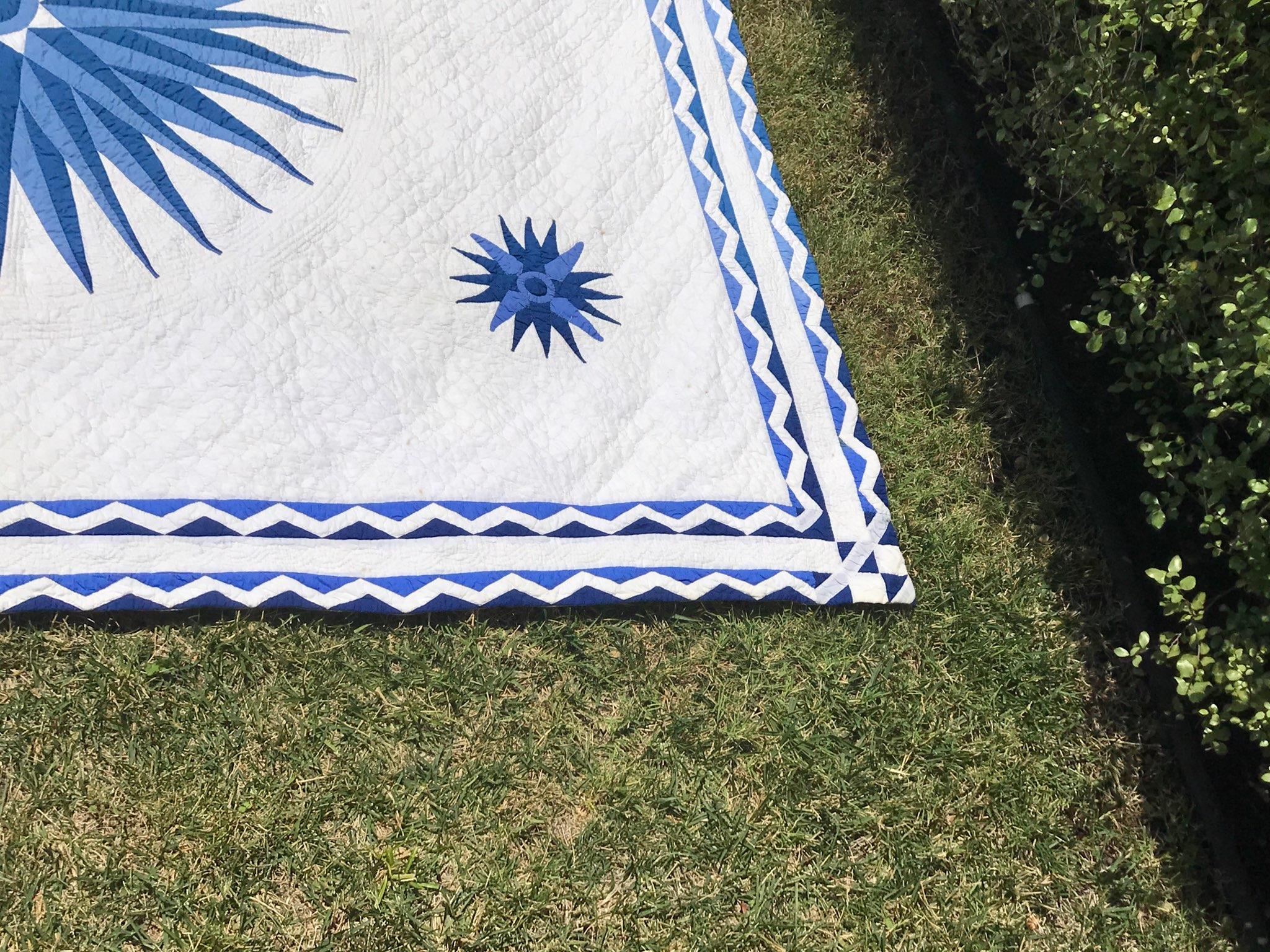 American Mariners Compass Quilt with Double Borders