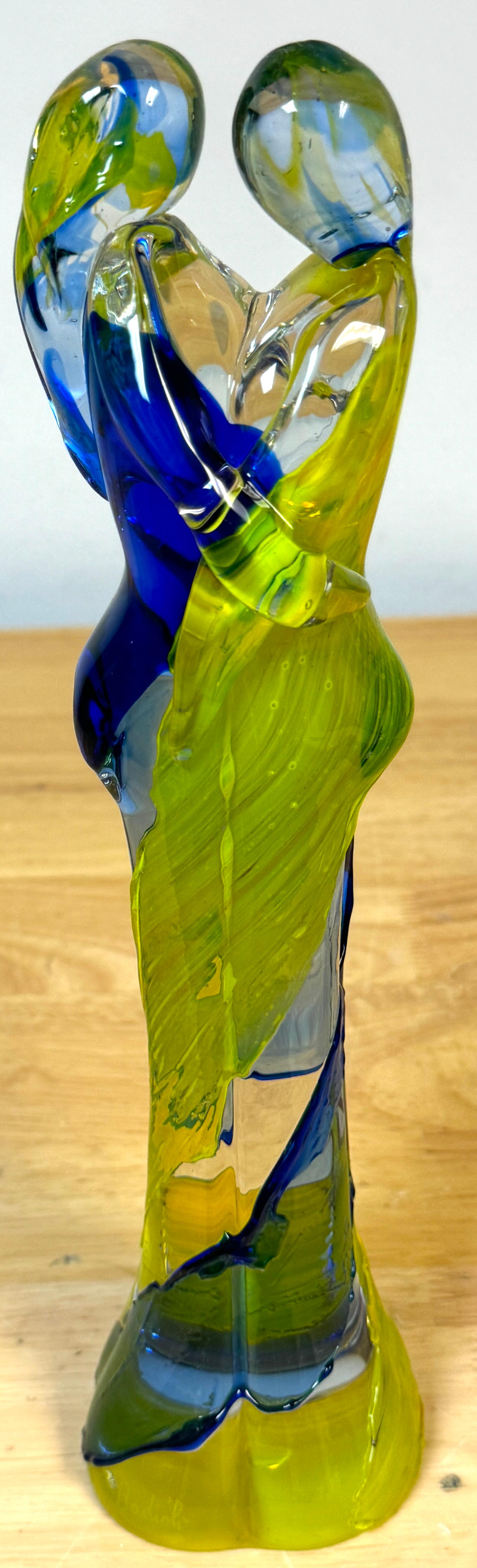 Italiano Mario Badioli, Figure abbracciate in vetro blu, verde e giallo uniche nel loro genere in vendita