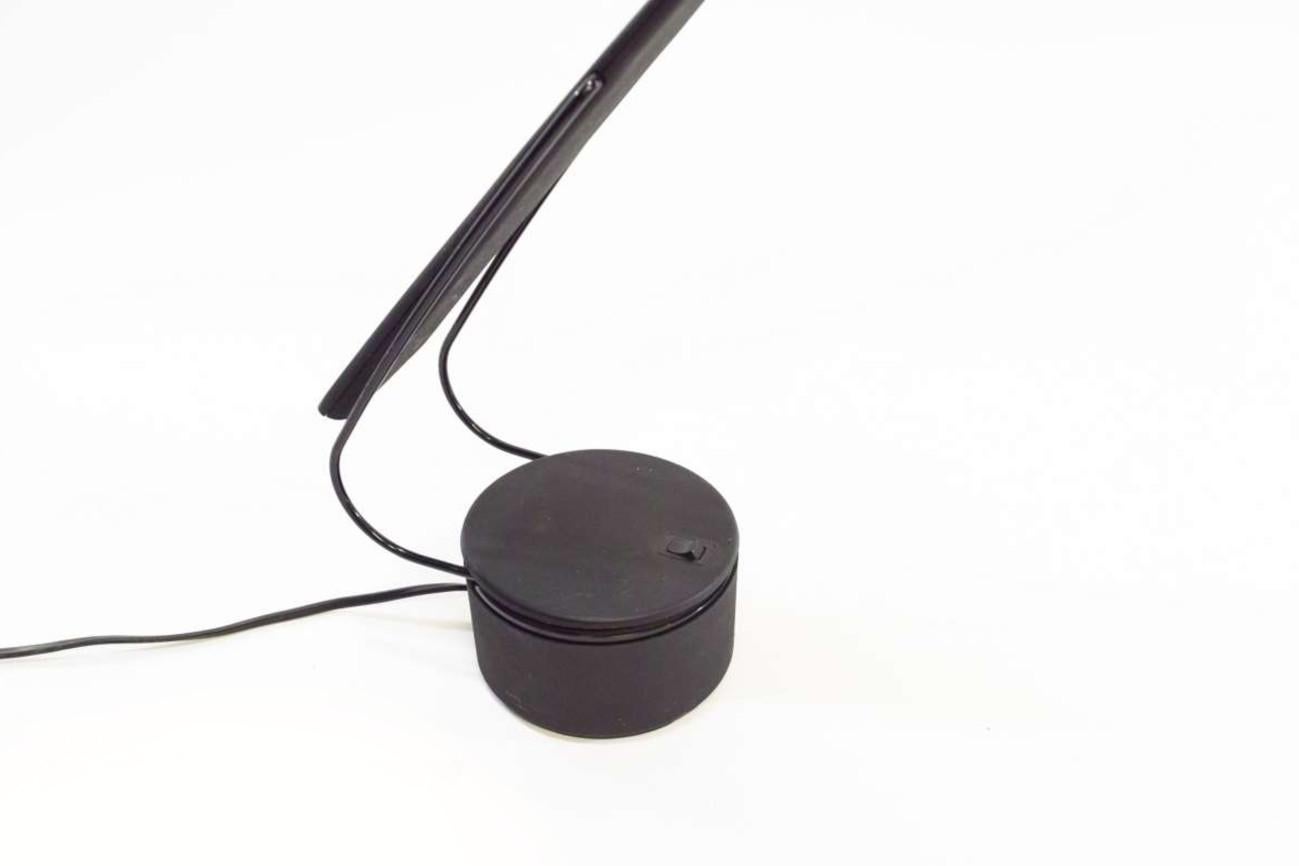 Italiano Mario Barbaglia & Marco Colombo design anni '80 produzione Paf Italia lampada Dove in vendita