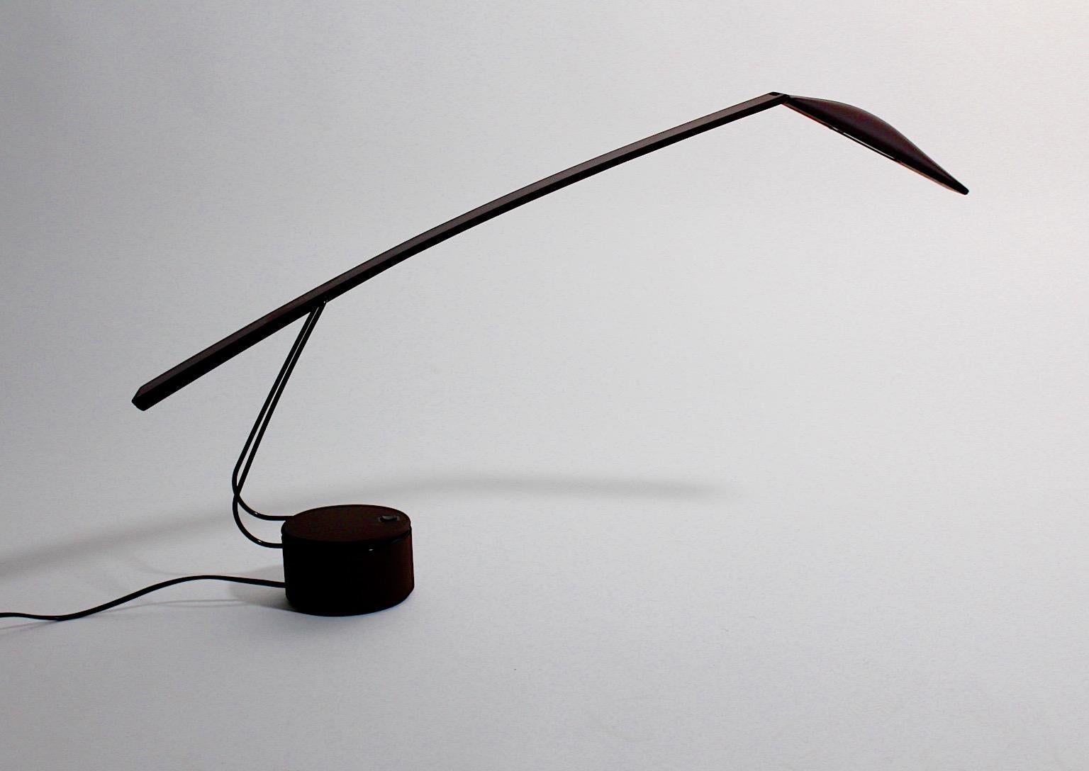 Modern Mario Barbaglia Marco Colombo Dove Vintage Table Lamp for Paf Studio 1980s Italy For Sale