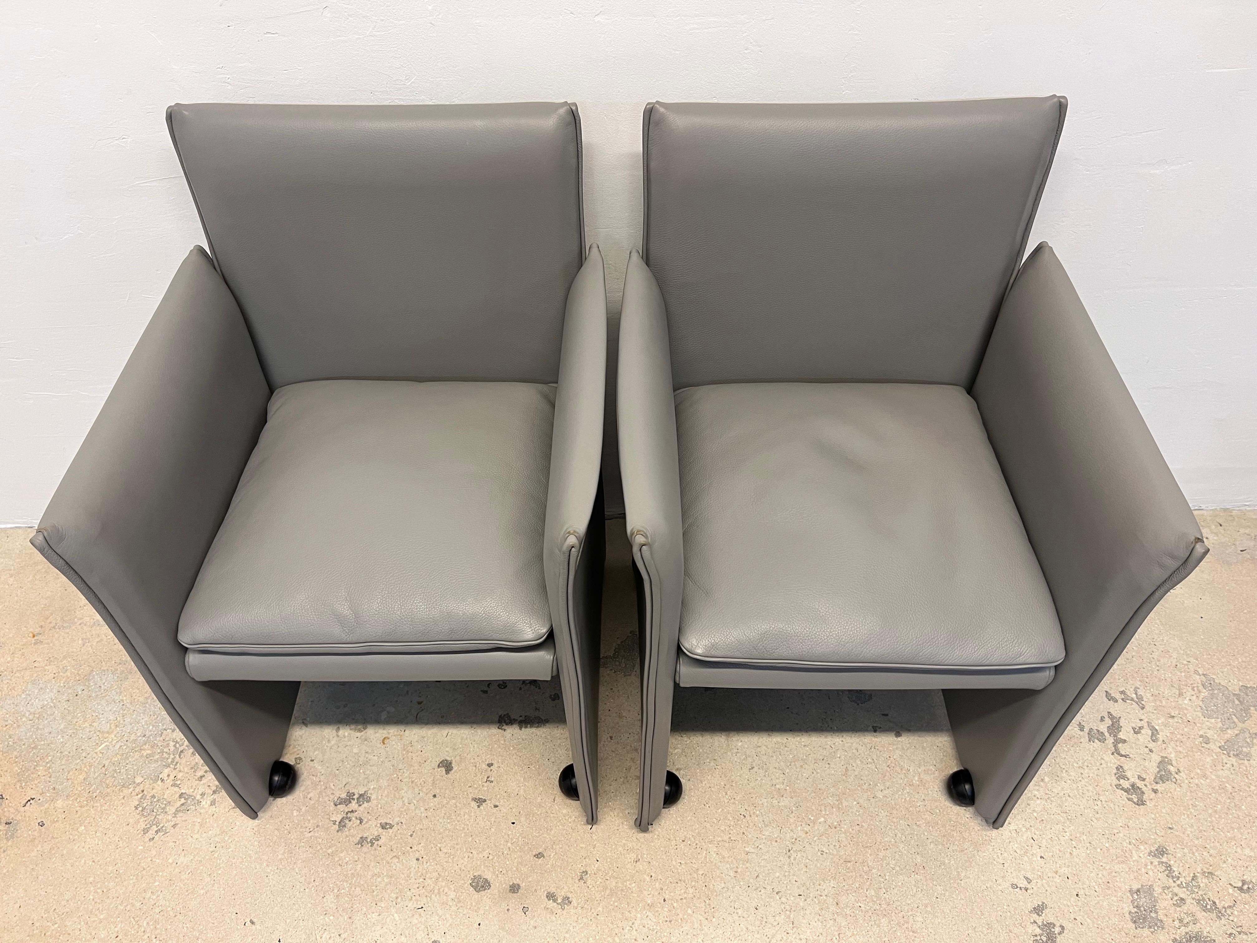 Mario Bellini 401 Break Gray Leather Arm Chairs for Cassina, Set of Ten For Sale 3