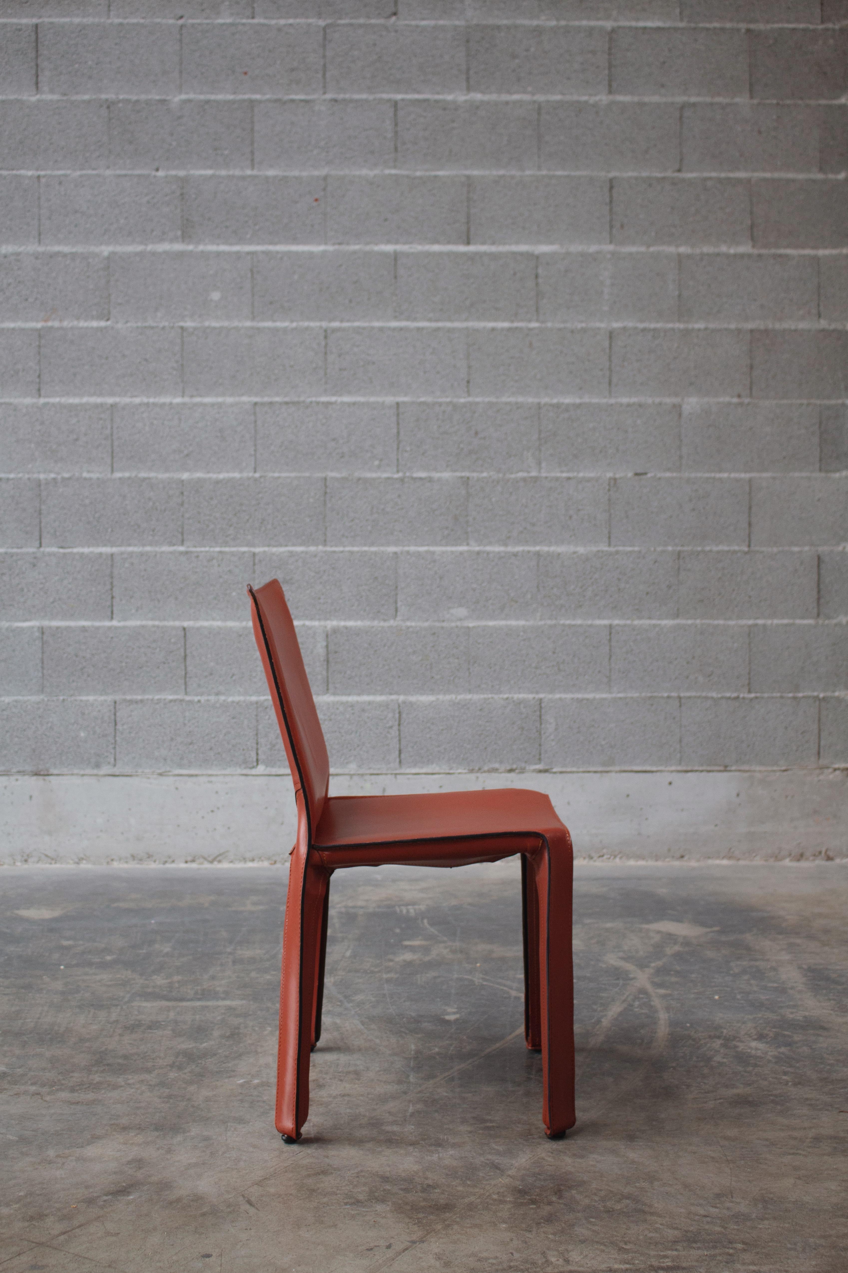 Mario Bellini 412 chaises de salle à manger « CAB » pour Cassina, 1978, lot de 12 en vente 7