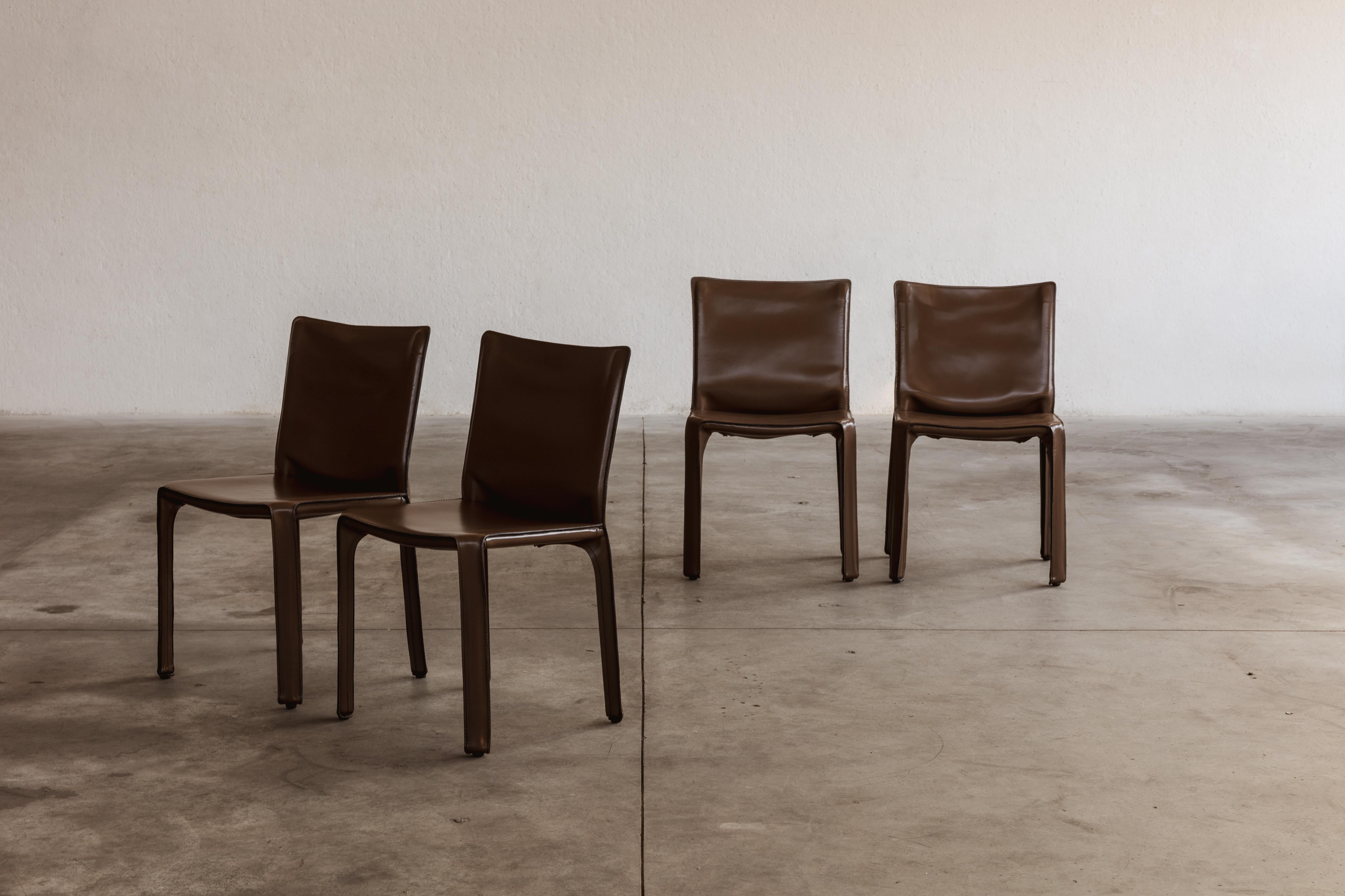 Mario Bellini 412 chaises de salle à manger « CAB » pour Cassina, 1978, lot de 4 en vente 6