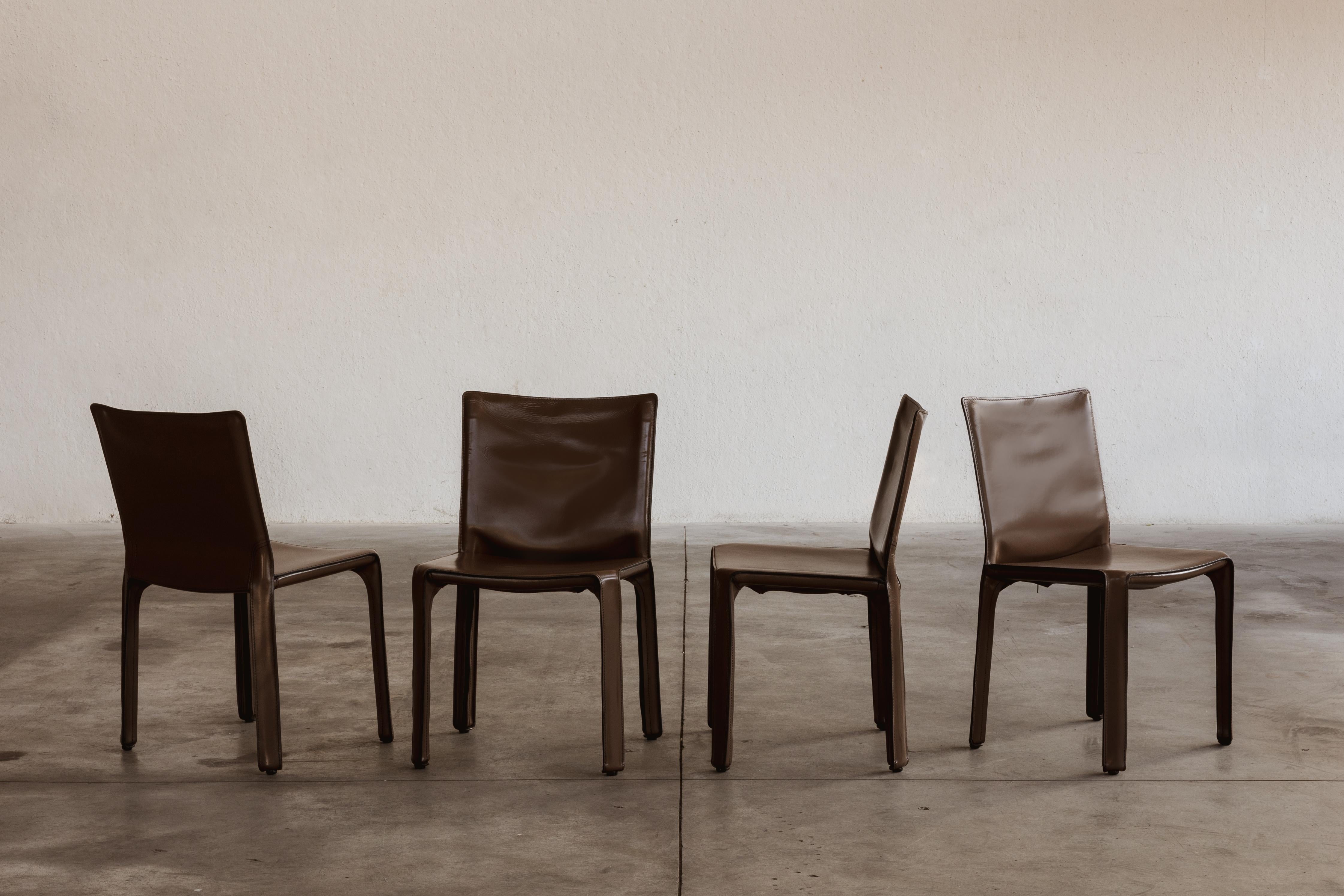 Mario Bellini 412 chaises de salle à manger « CAB » pour Cassina, 1978, lot de 4 en vente 1