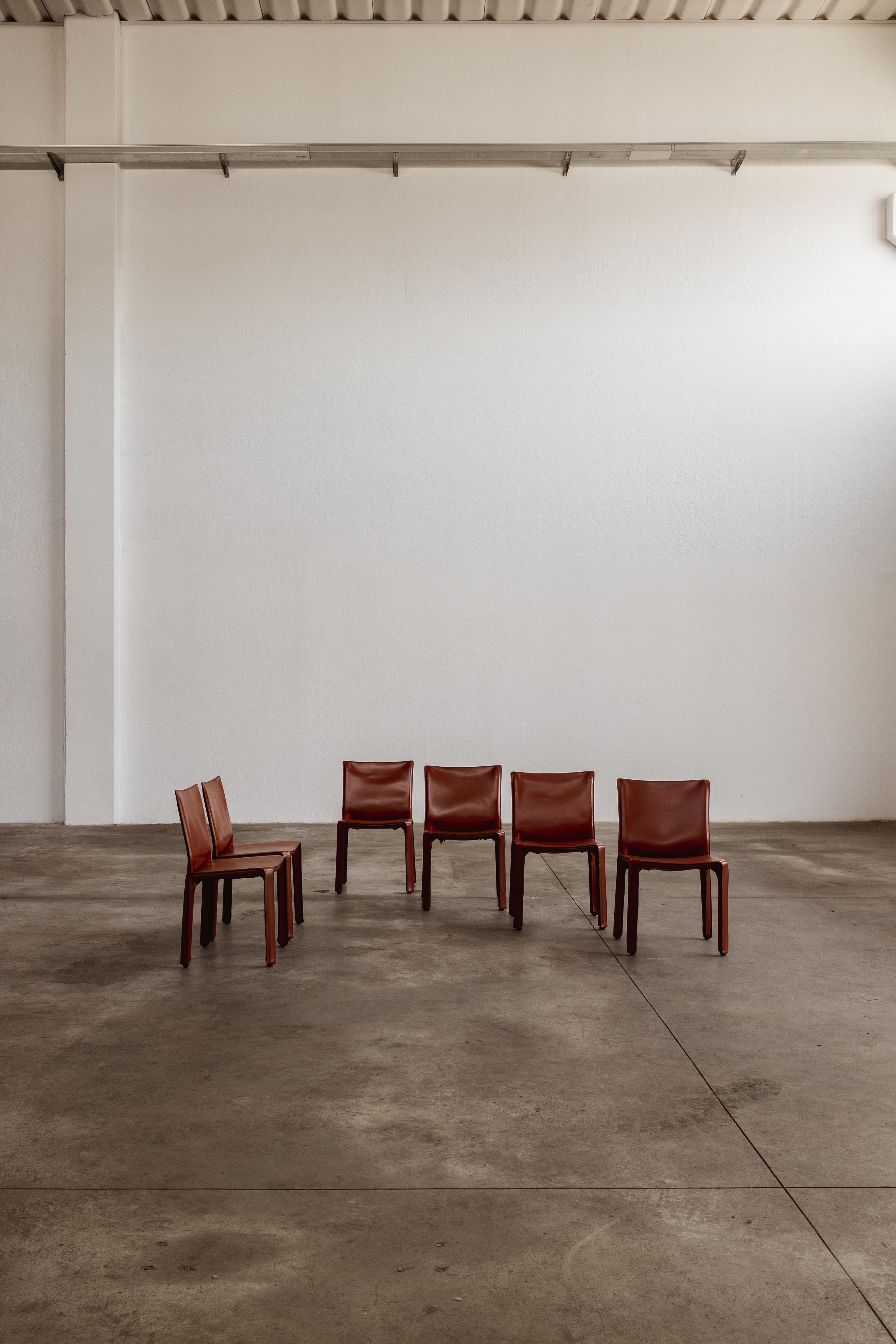 Mario Bellini „CAB 412 Stühle für Cassina, chinesisches rotes Leder, 1978, 6er-Set, Set im Angebot 2