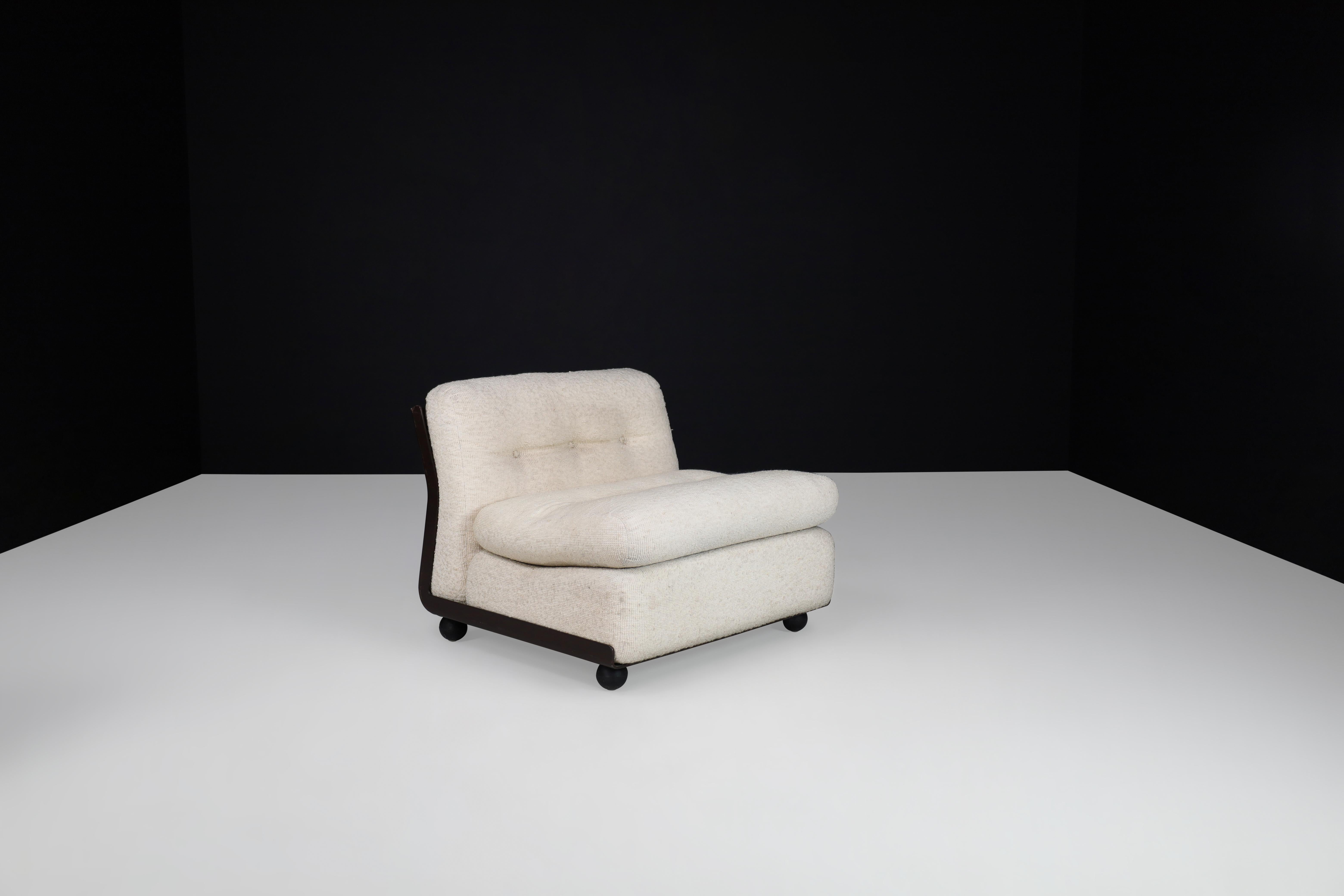 Modulares Sofa von Mario Bellini Amanta B&B Italia mit vier Sitzen aus Stoff, Italien 1970 im Angebot 1