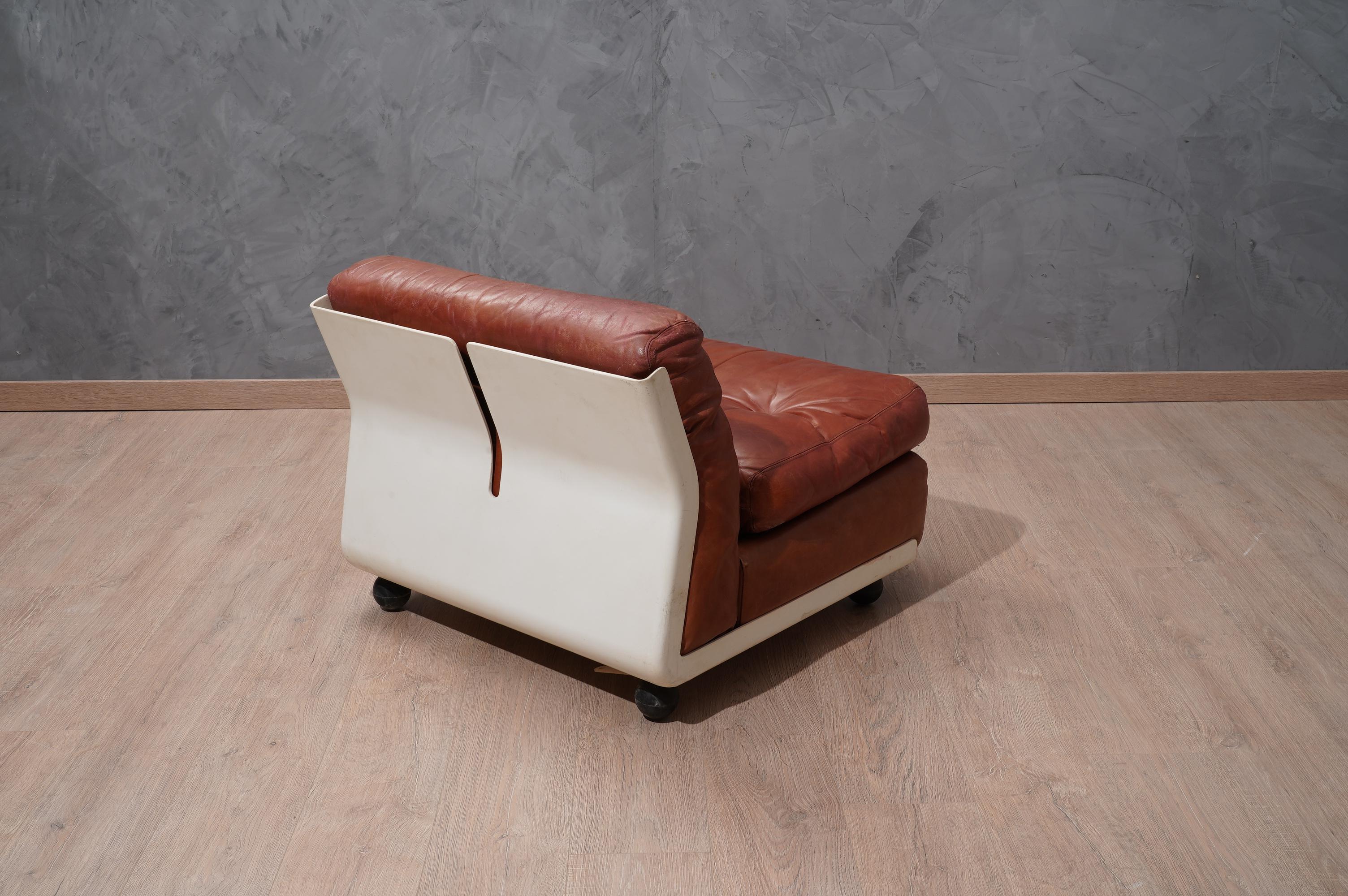 Mario Bellini Amanta C & B Italia Fiberlite and Leather Modular Chairs, 1972 3