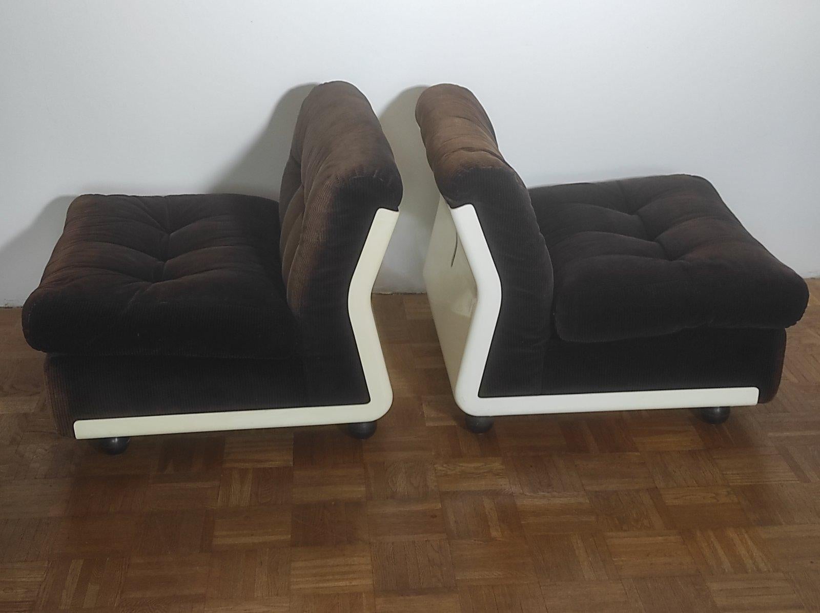 Mario Bellini Amanta Longue Chairs 1970s For Sale 2