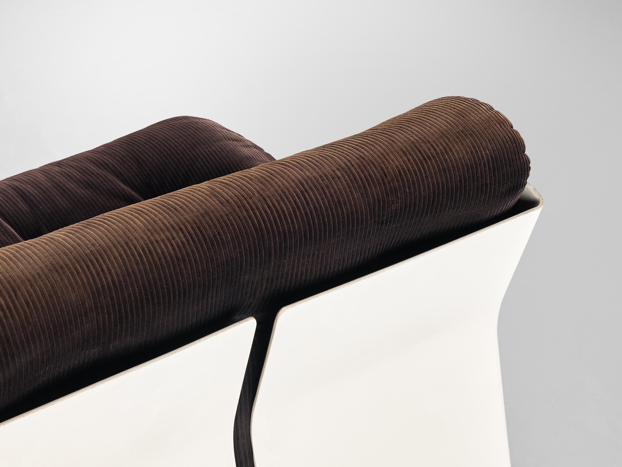 Mid-Century Modern Mario Bellini 'Amanta' Lounge Chair in Brown Fabric